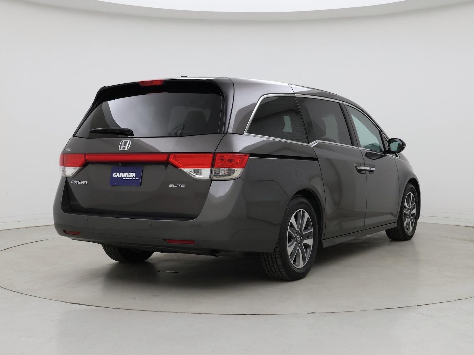 2016 Honda Odyssey Touring Elite - Photo 9
