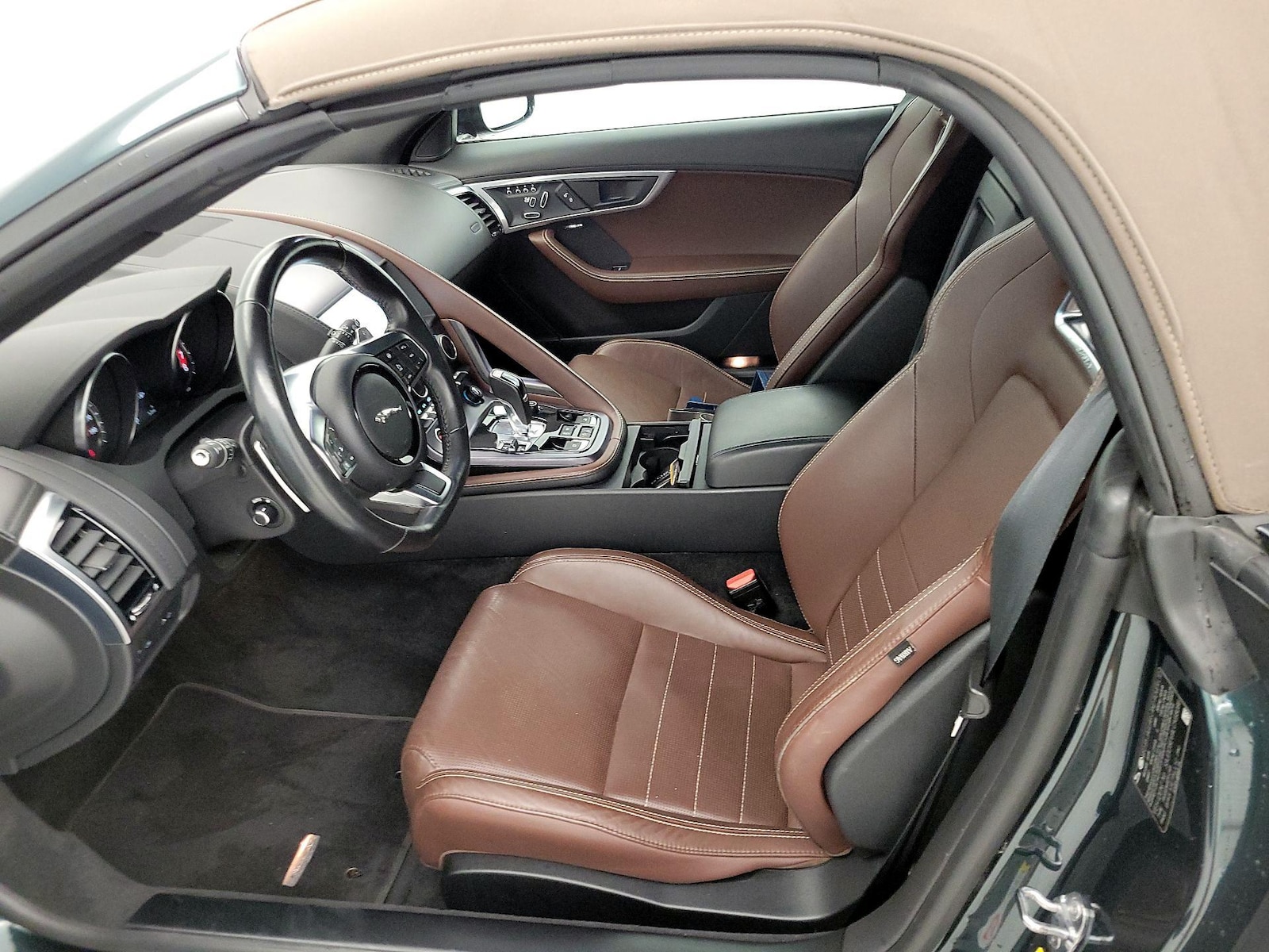 2020 Jaguar F-Type Base - Photo 12