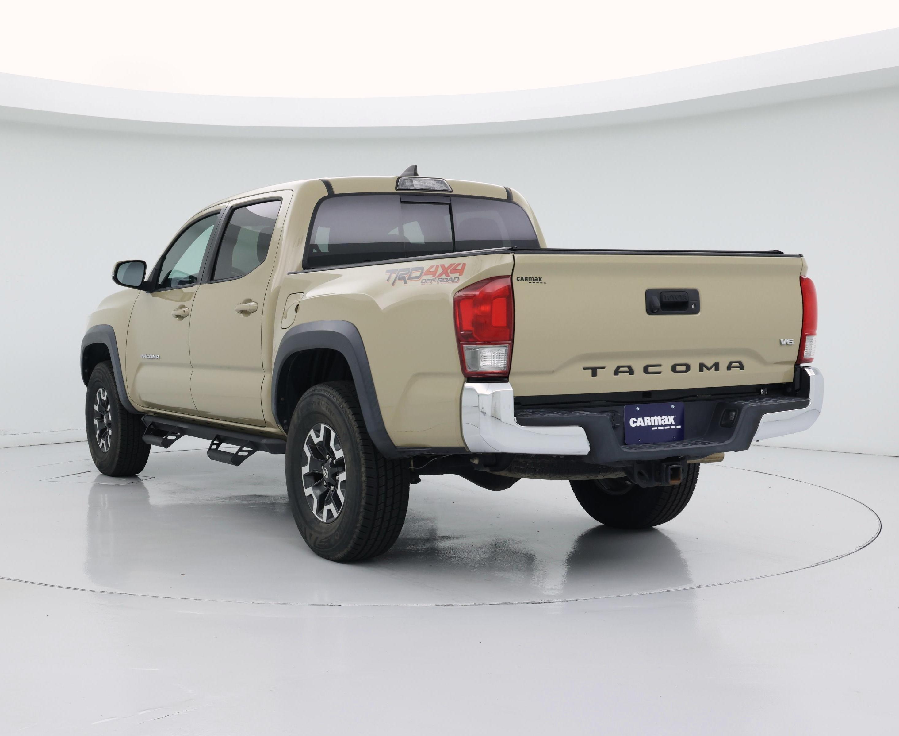 Thumbnail: 2017 Toyota Tacoma - 2