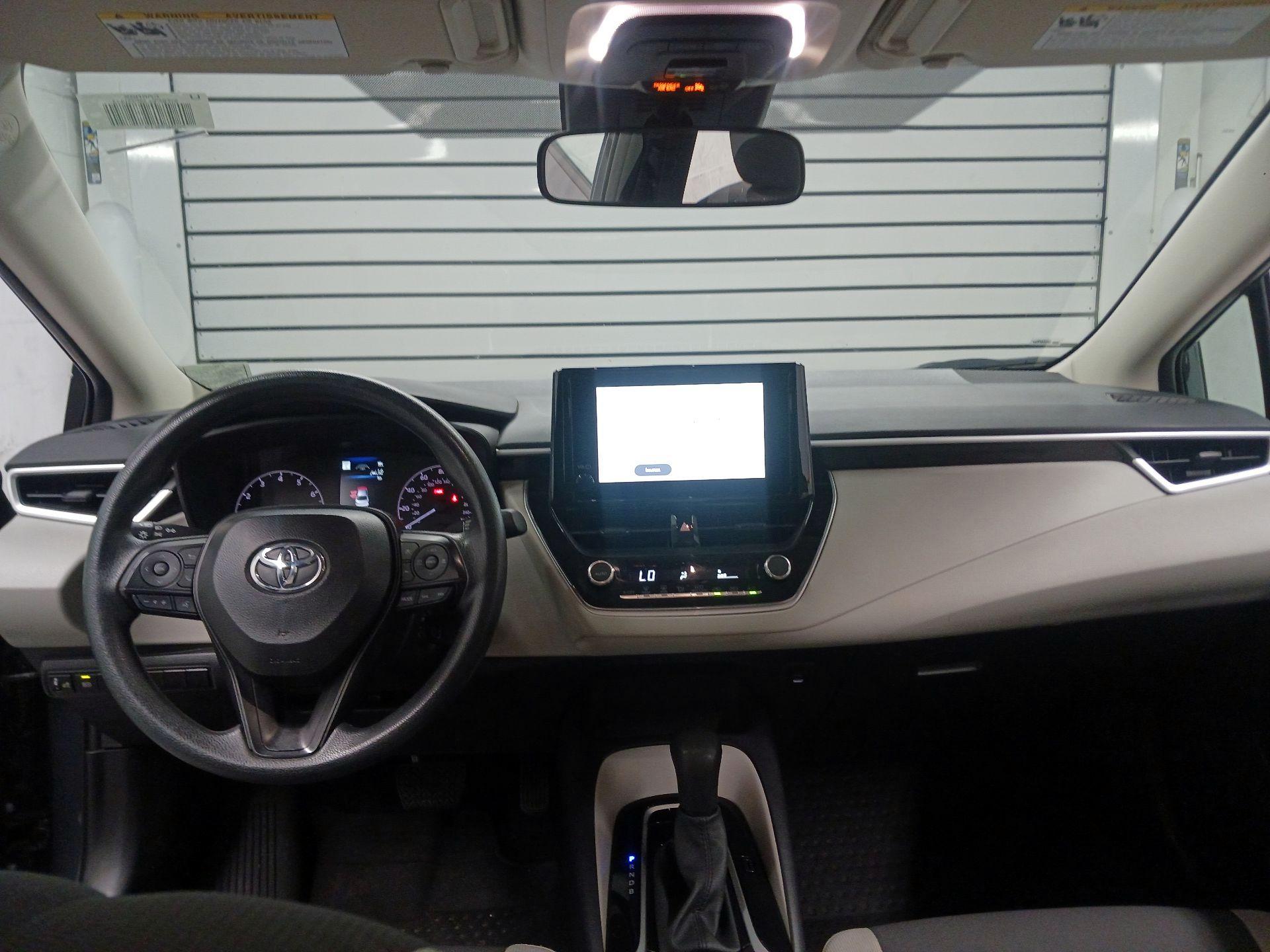 Thumbnail: 2025 Toyota Corolla - 9