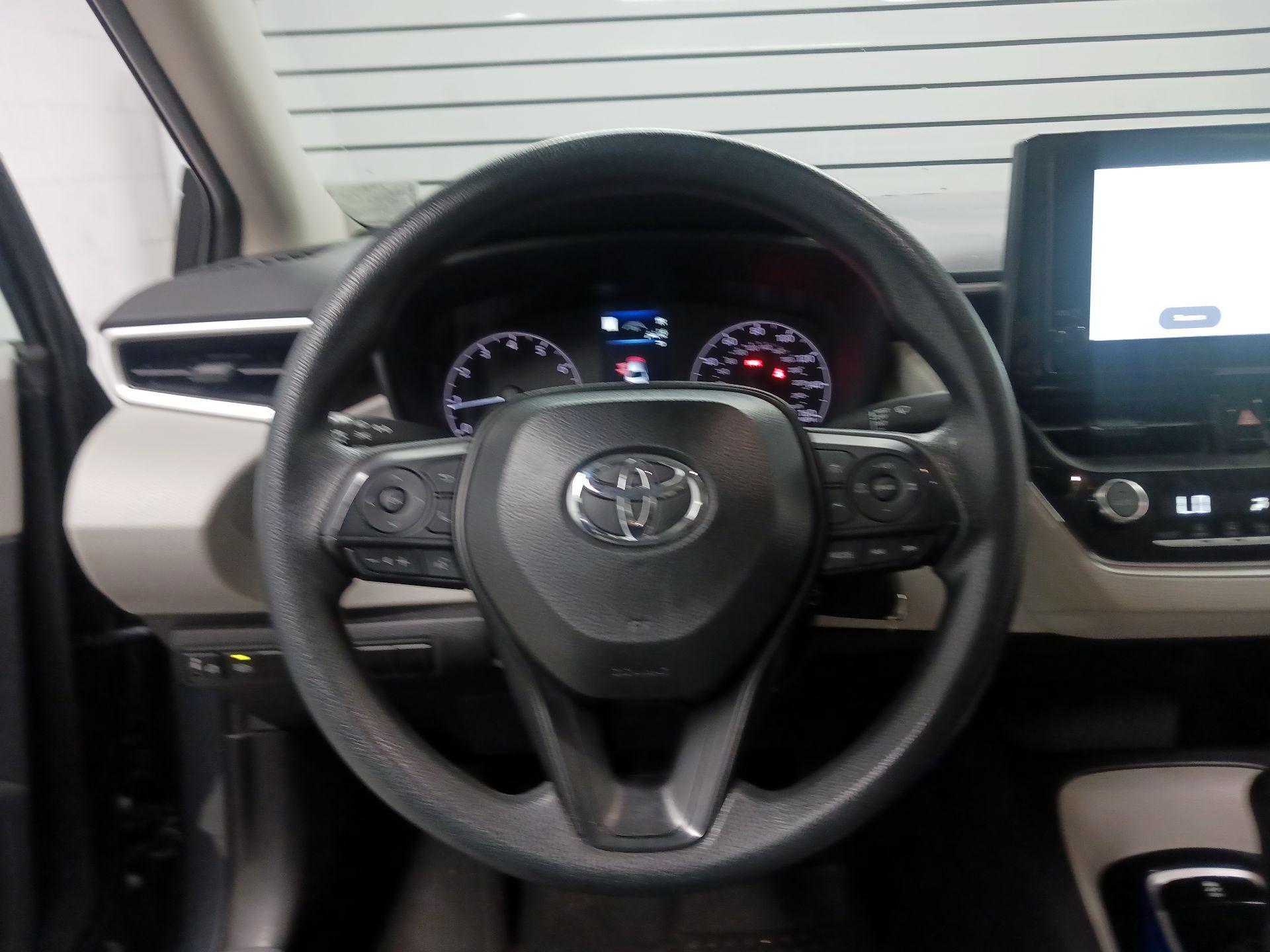 Thumbnail: 2025 Toyota Corolla - 10
