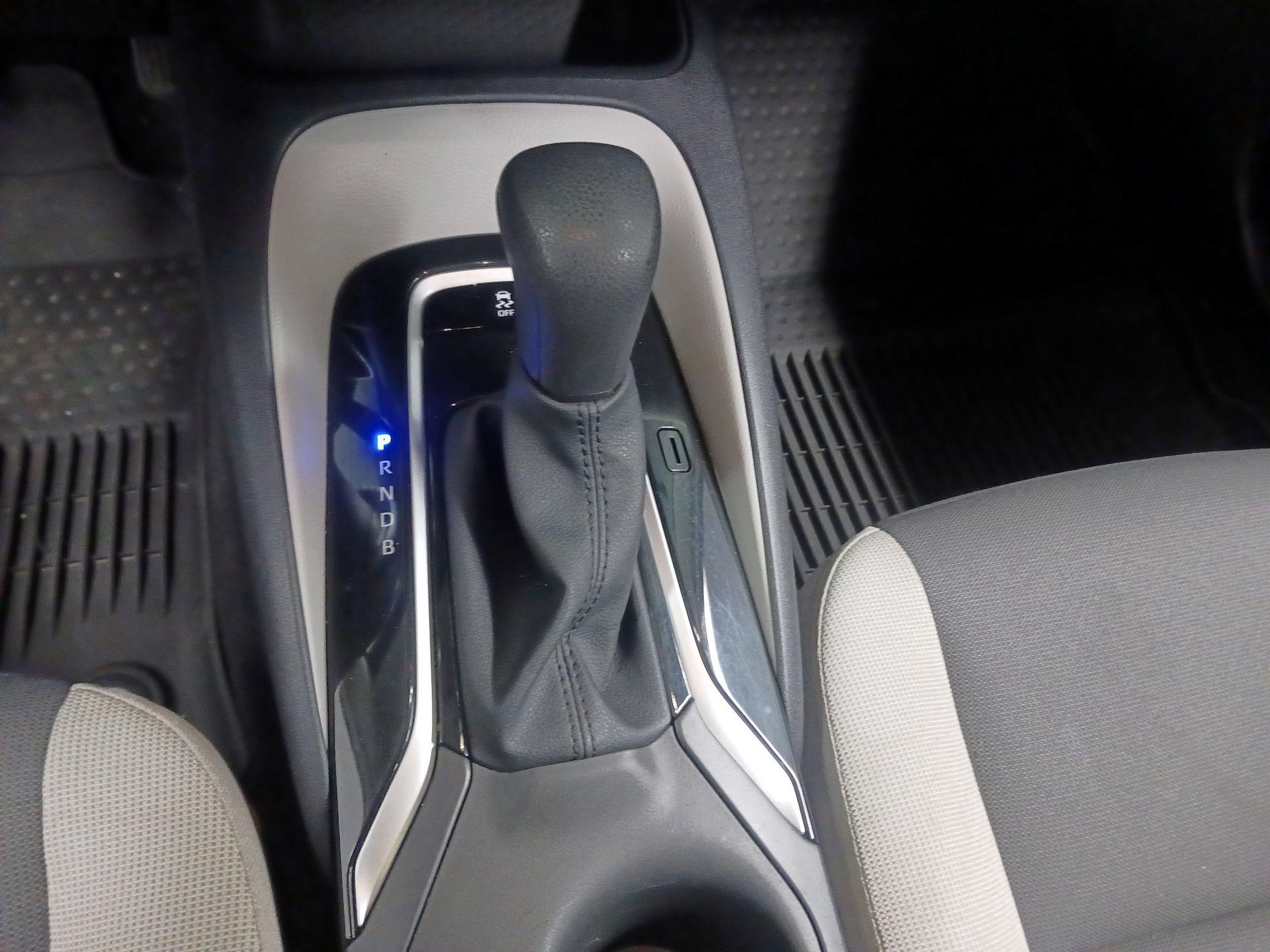 Thumbnail: 2025 Toyota Corolla - 15
