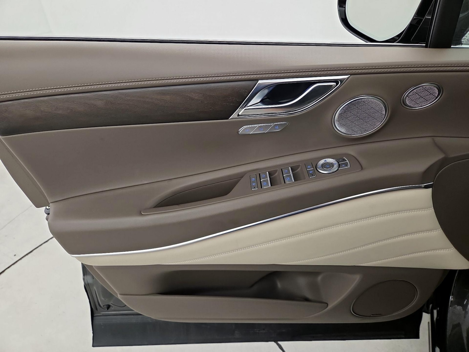 2024 GENESIS GV80 Standard - Photo 13