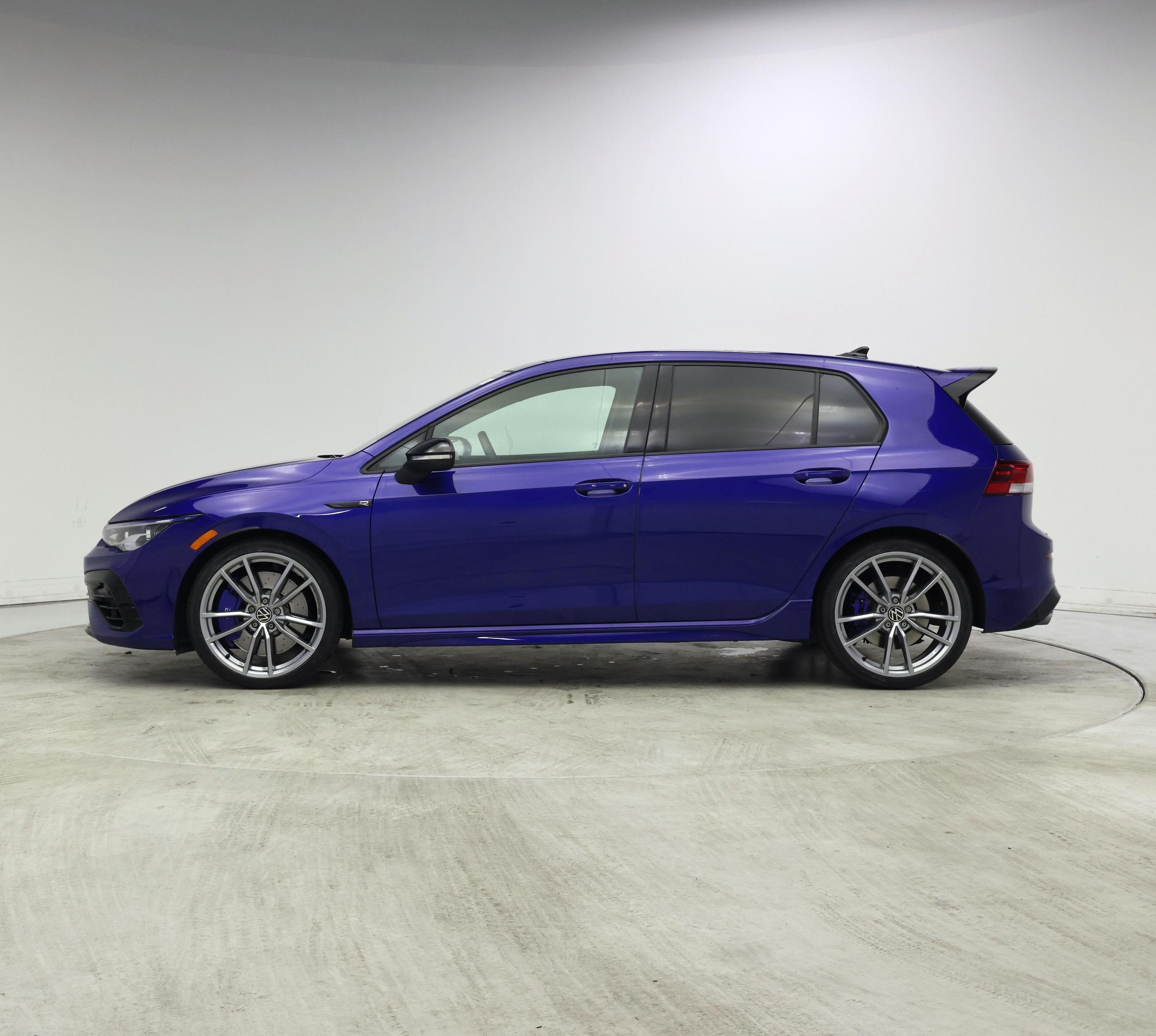 Thumbnail: 2024 Volkswagen Golf - 3