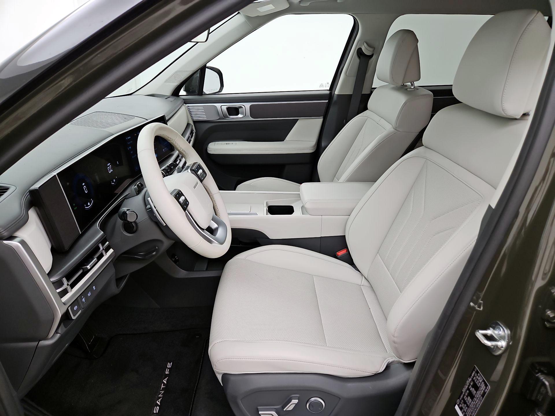 Thumbnail: 2024 Hyundai Santa Fe - 11