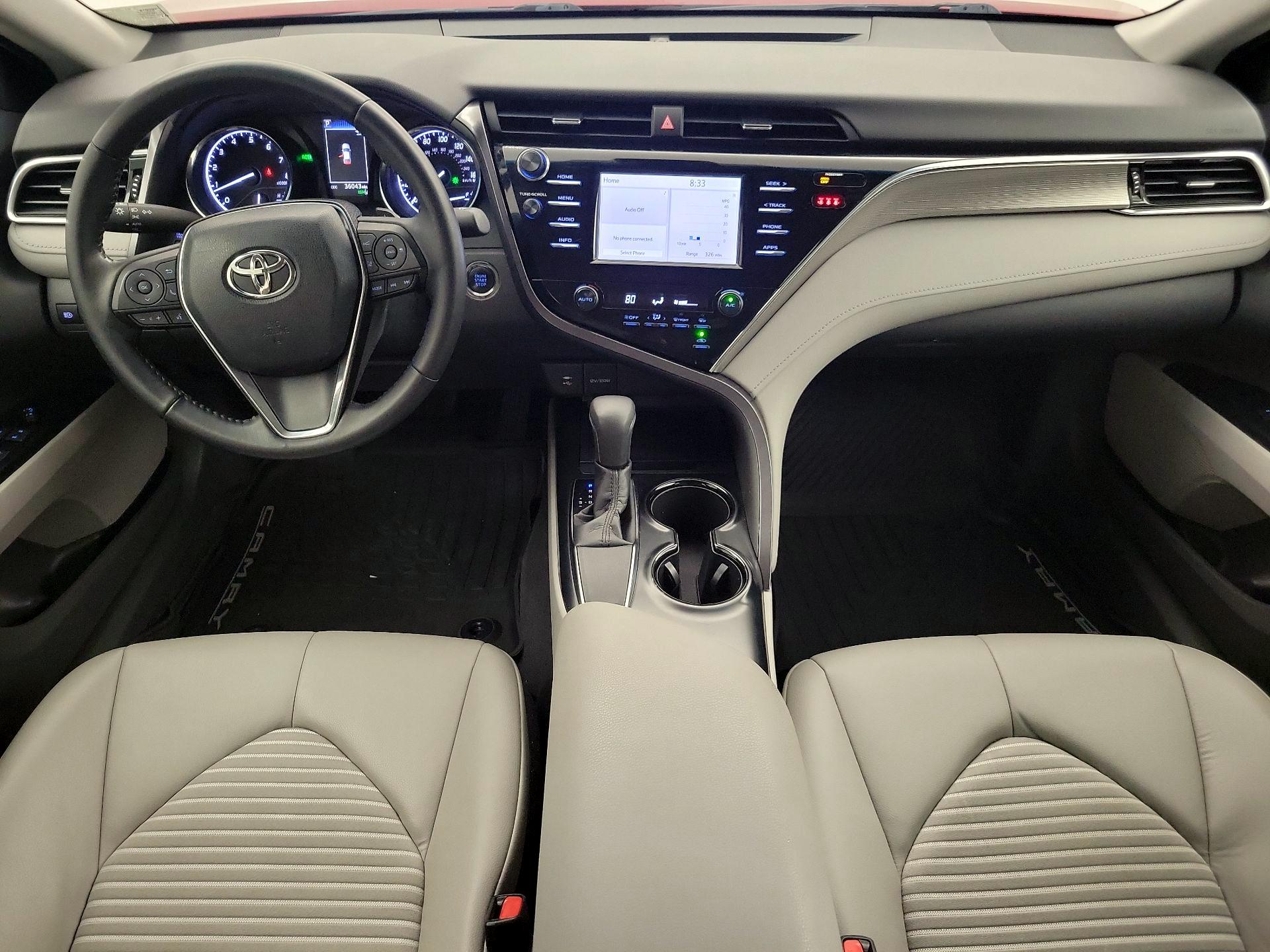Thumbnail: 2018 Toyota Camry - 9