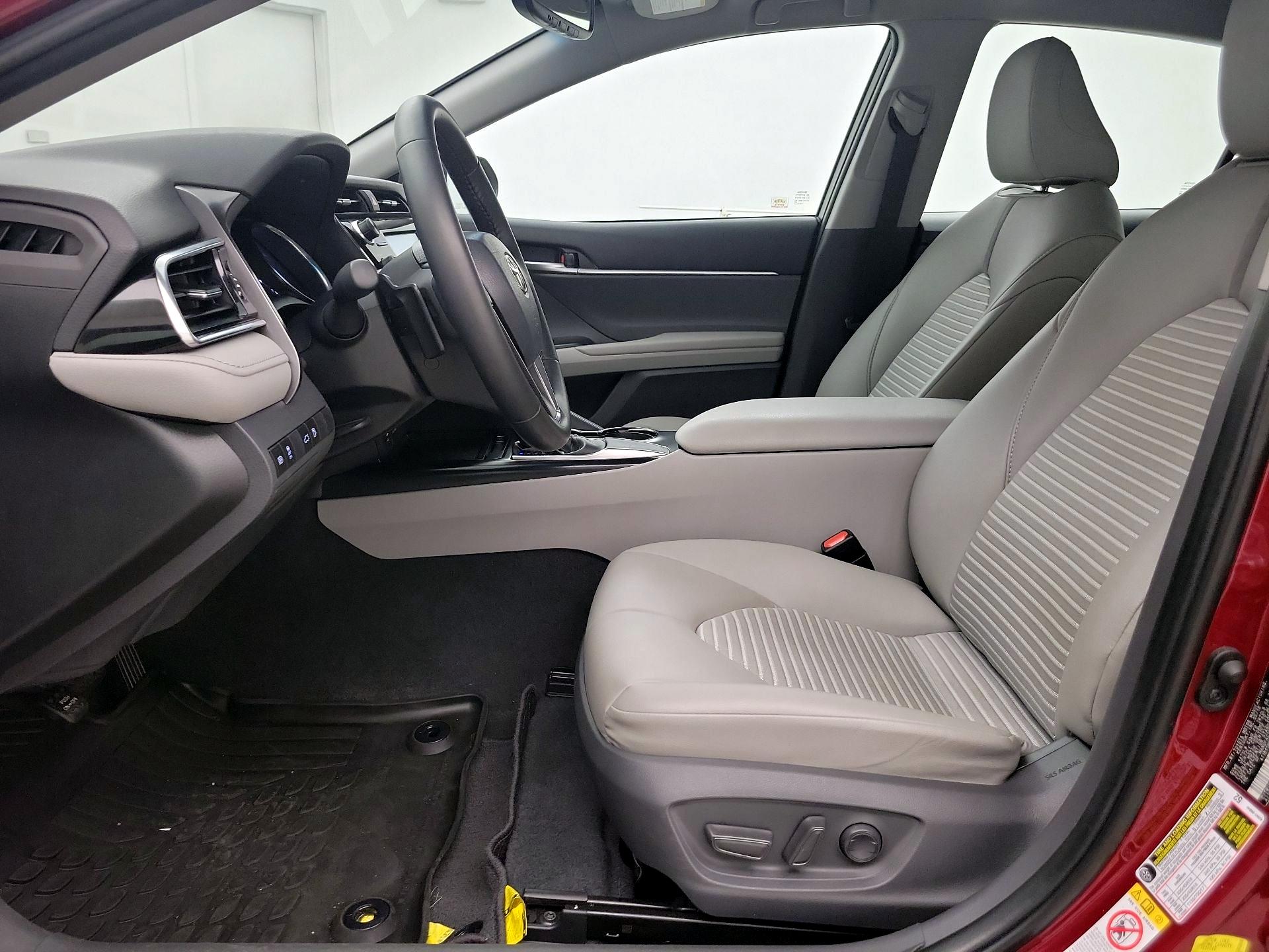 Thumbnail: 2018 Toyota Camry - 11