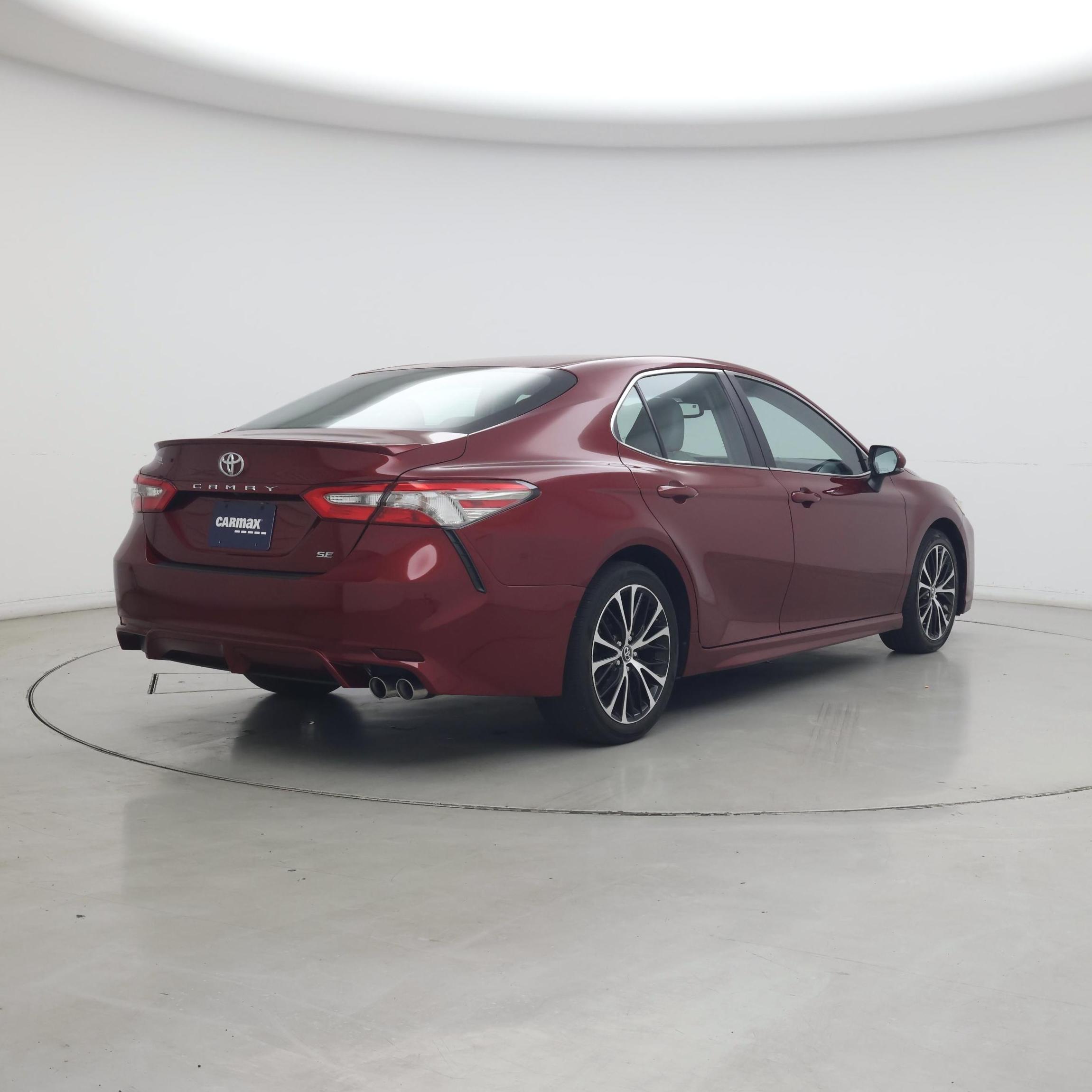 Thumbnail: 2018 Toyota Camry - 8