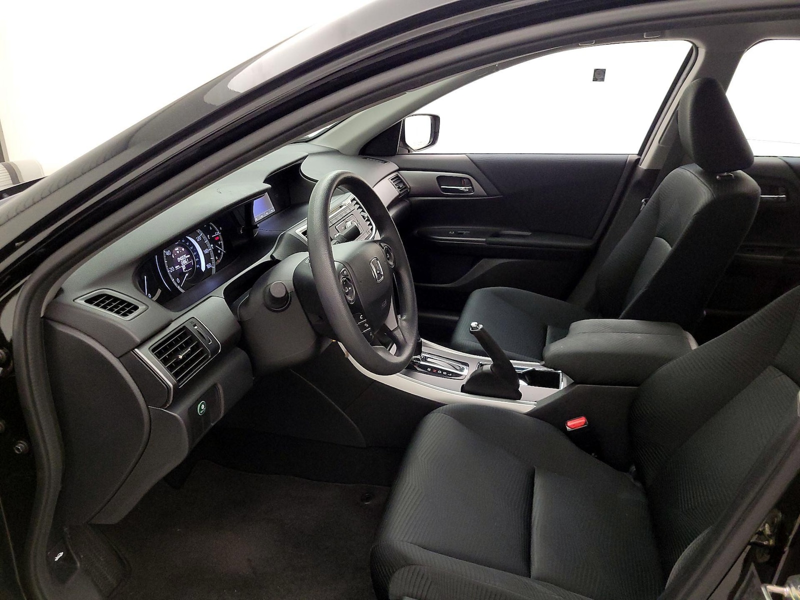 2014 Honda Accord LX - Photo 12