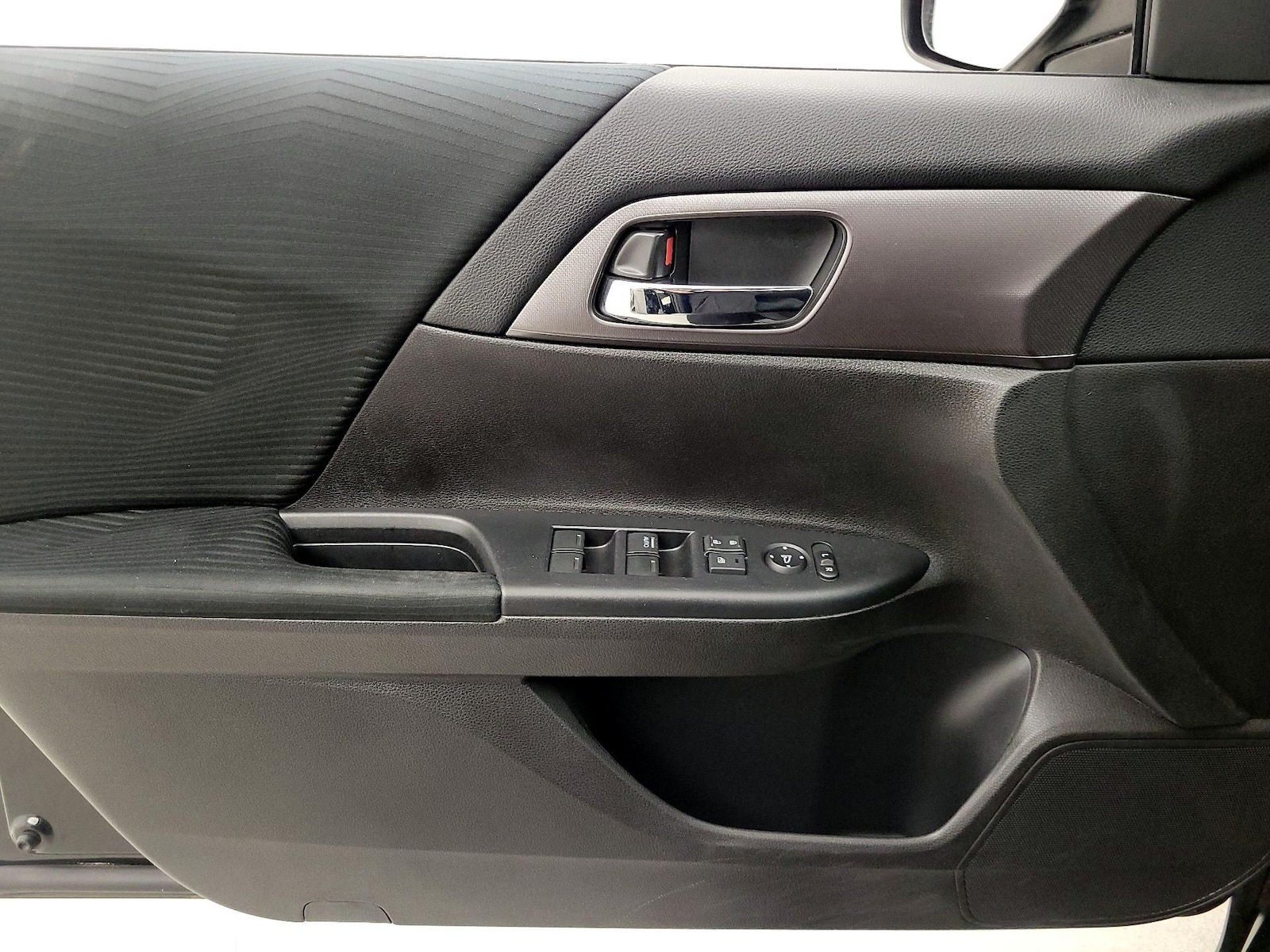 2014 Honda Accord LX - Photo 13