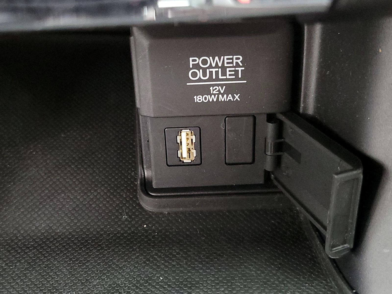 2014 Honda Accord LX - Photo 19