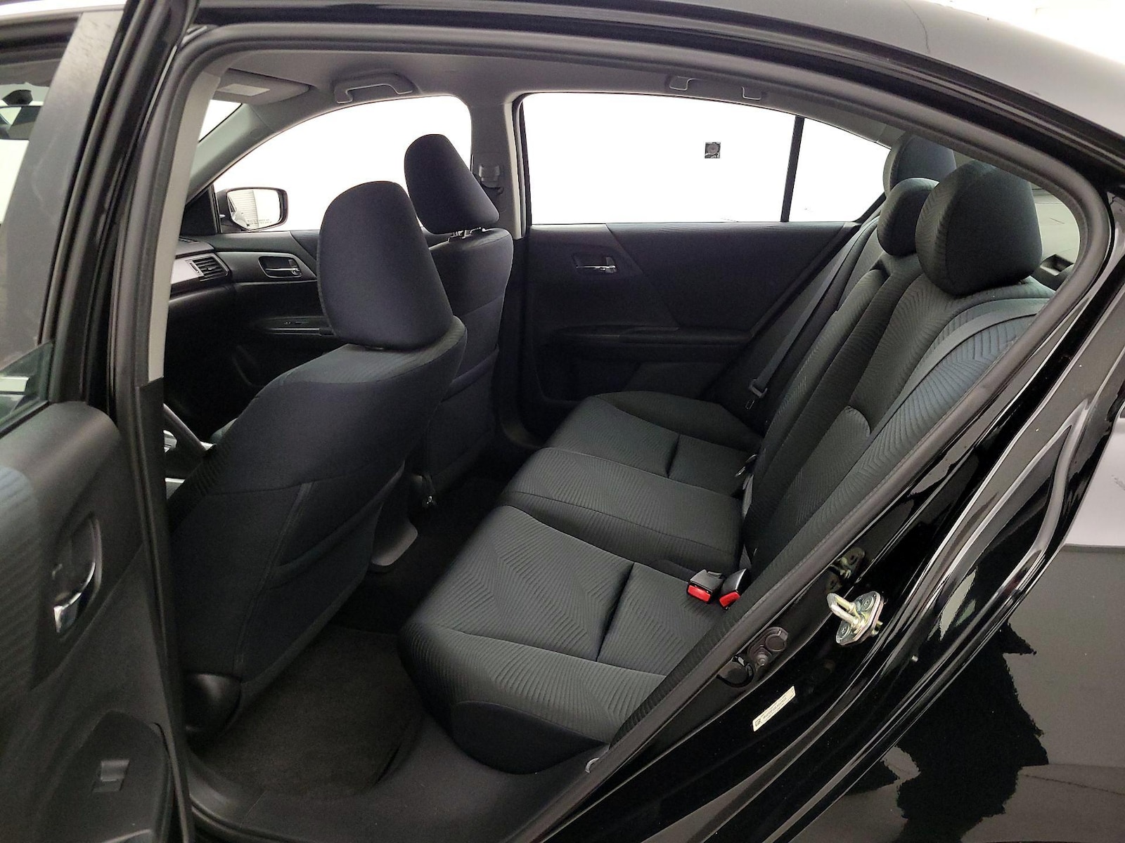 2014 Honda Accord LX - Photo 20