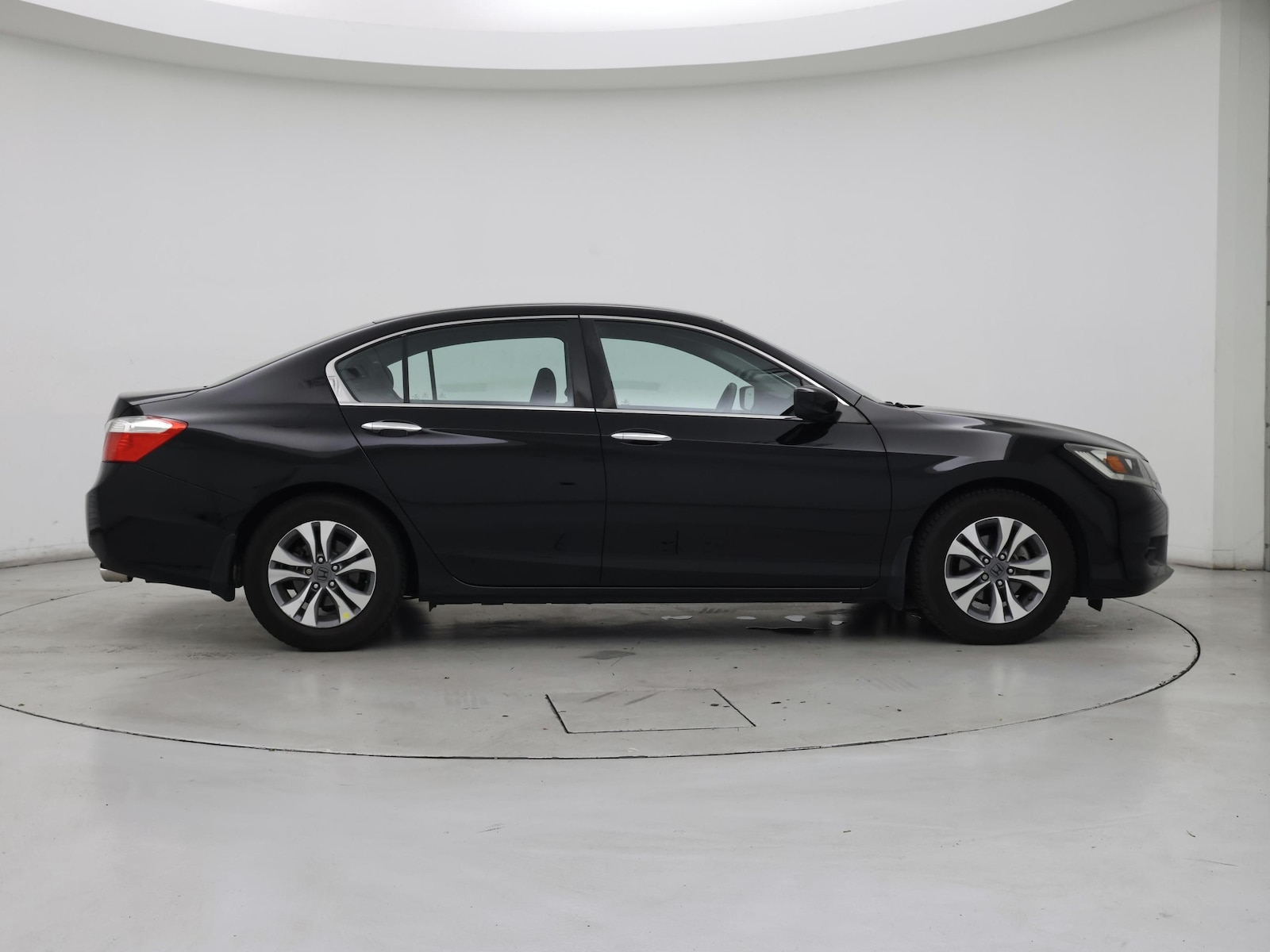 2014 Honda Accord LX - Photo 8