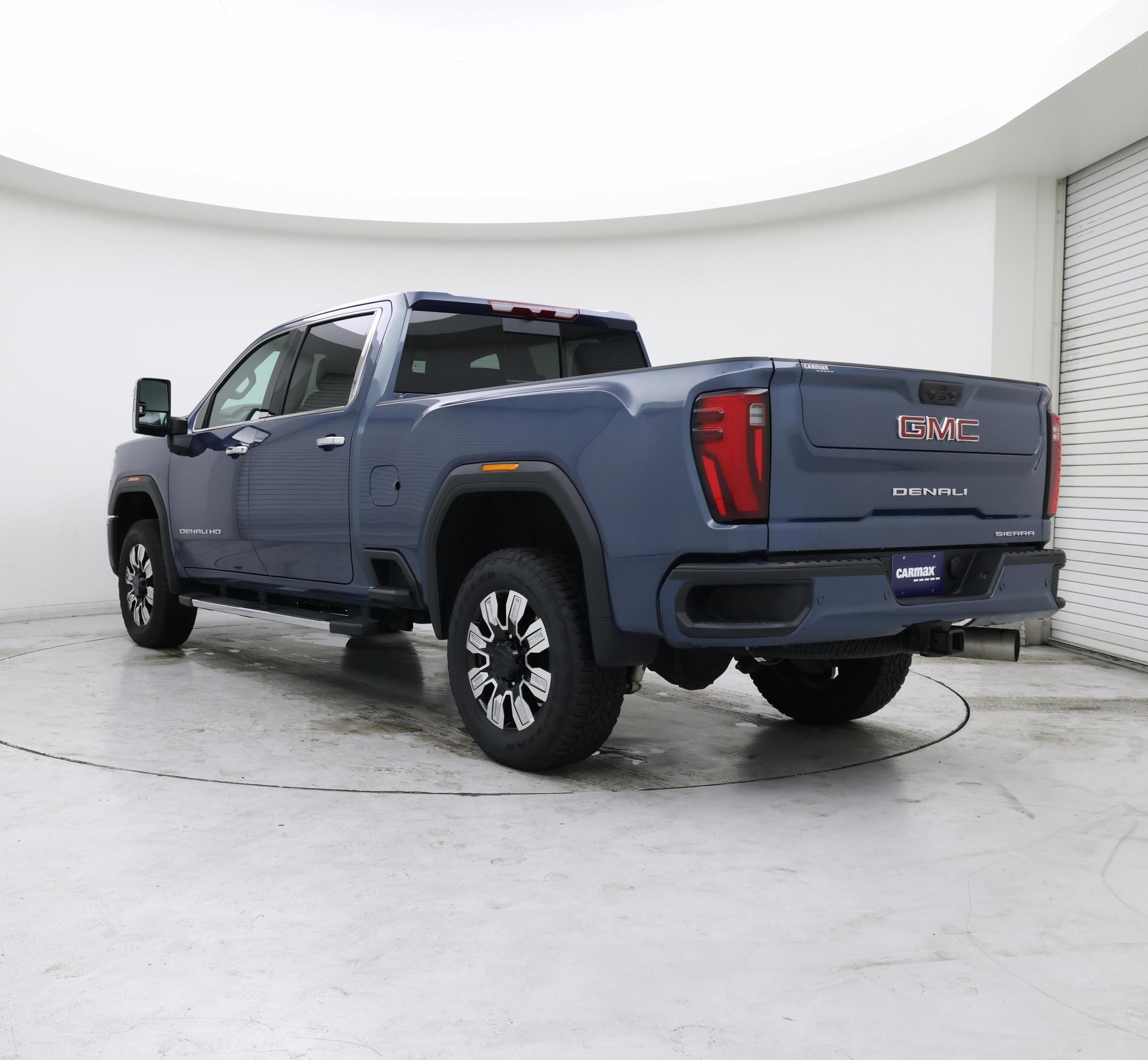 Thumbnail: 2026 GMC Sierra 3500 - 2