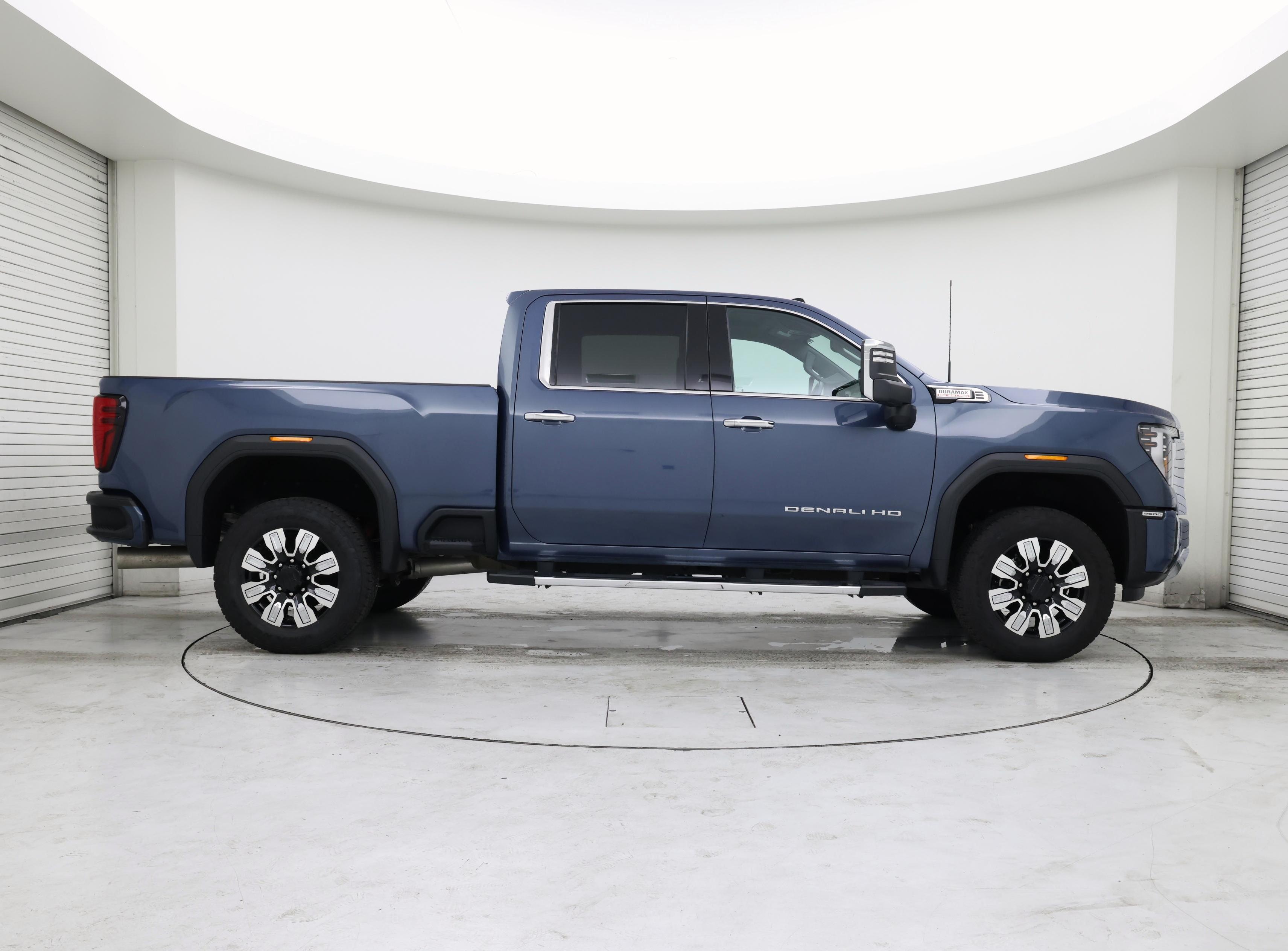Thumbnail: 2026 GMC Sierra 3500 - 7