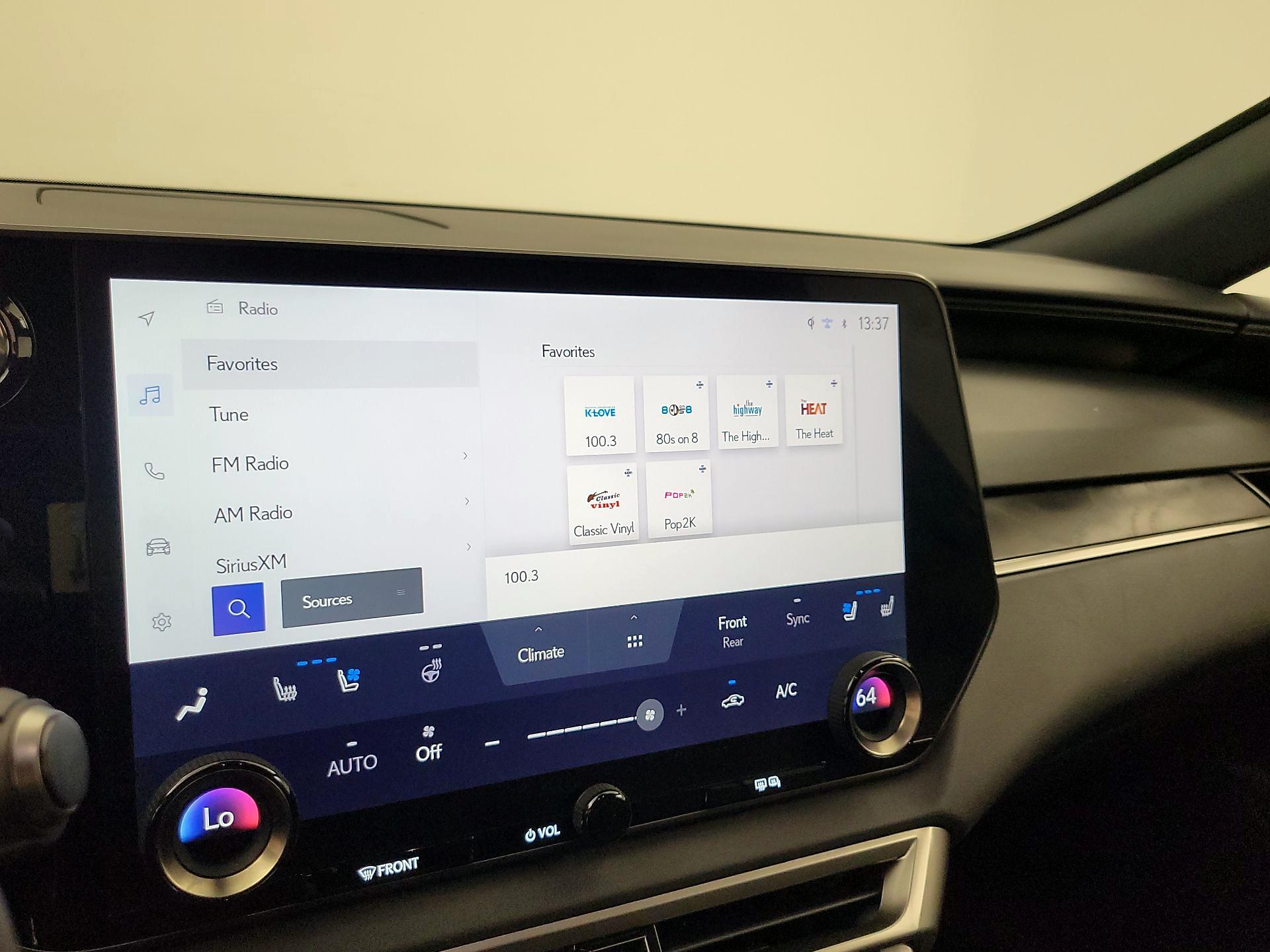 Thumbnail: 2023 Lexus RX - 15