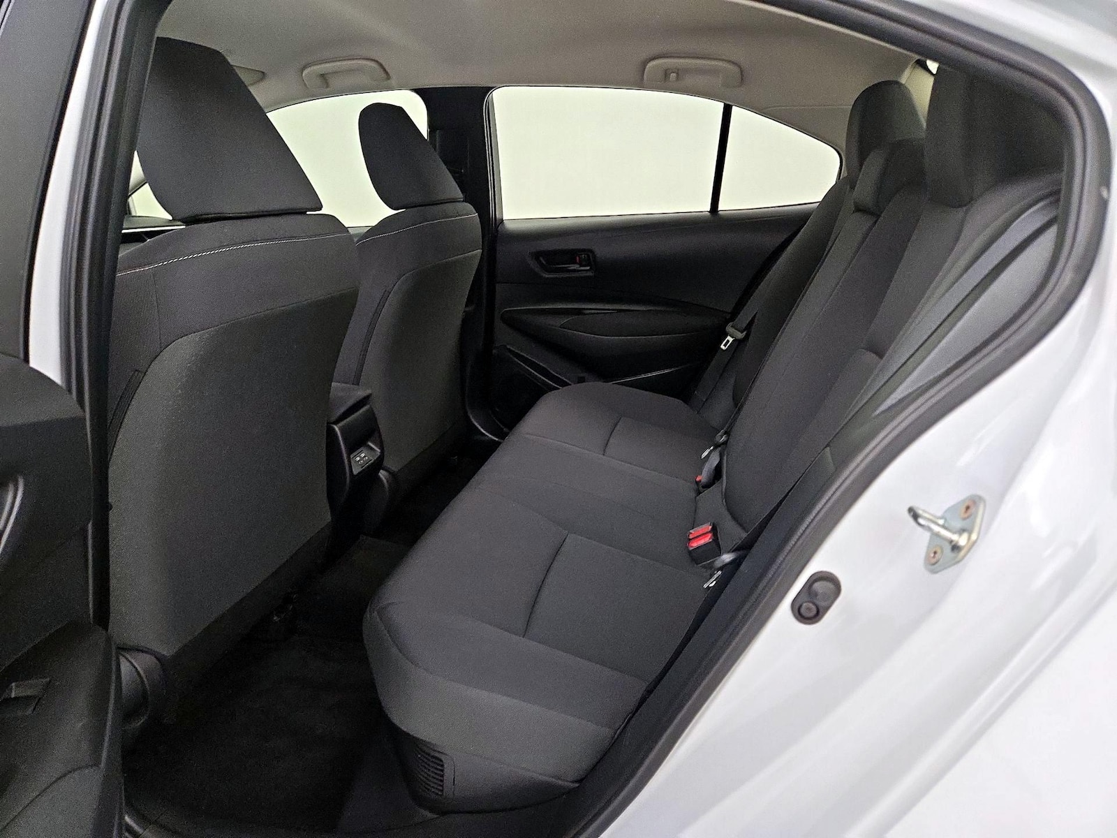 2024 Toyota Corolla LE - Photo 20