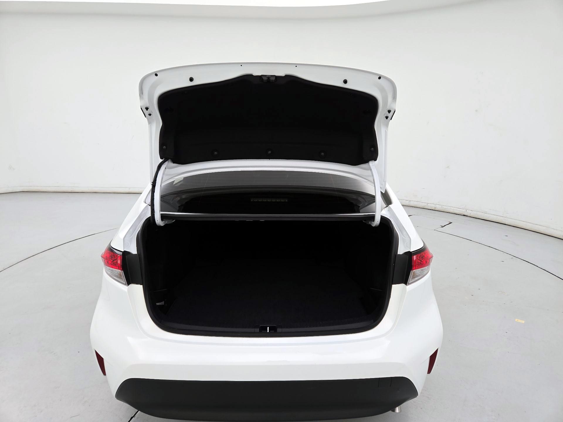 Thumbnail: 2024 Toyota Corolla - 20