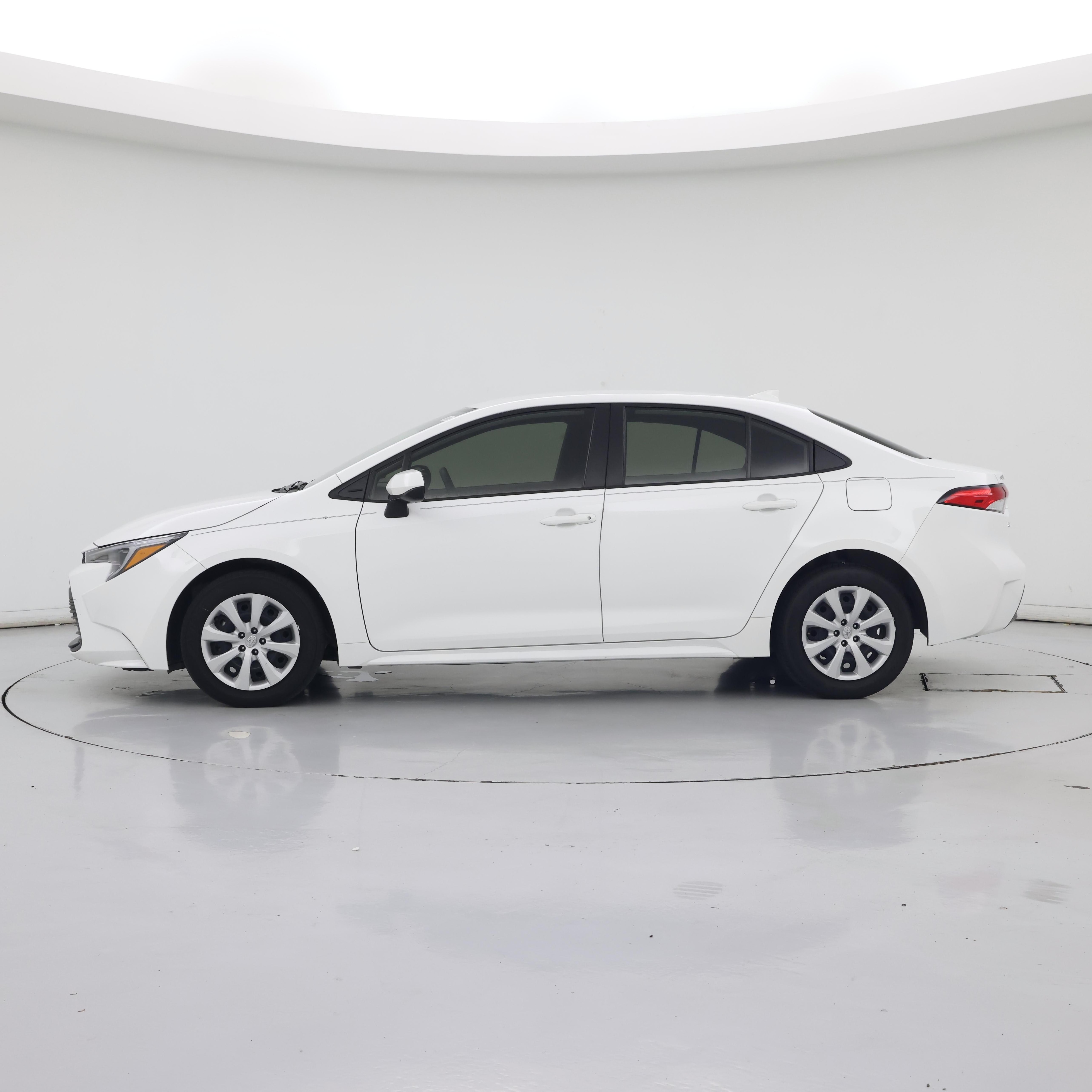 Thumbnail: 2024 Toyota Corolla - 3