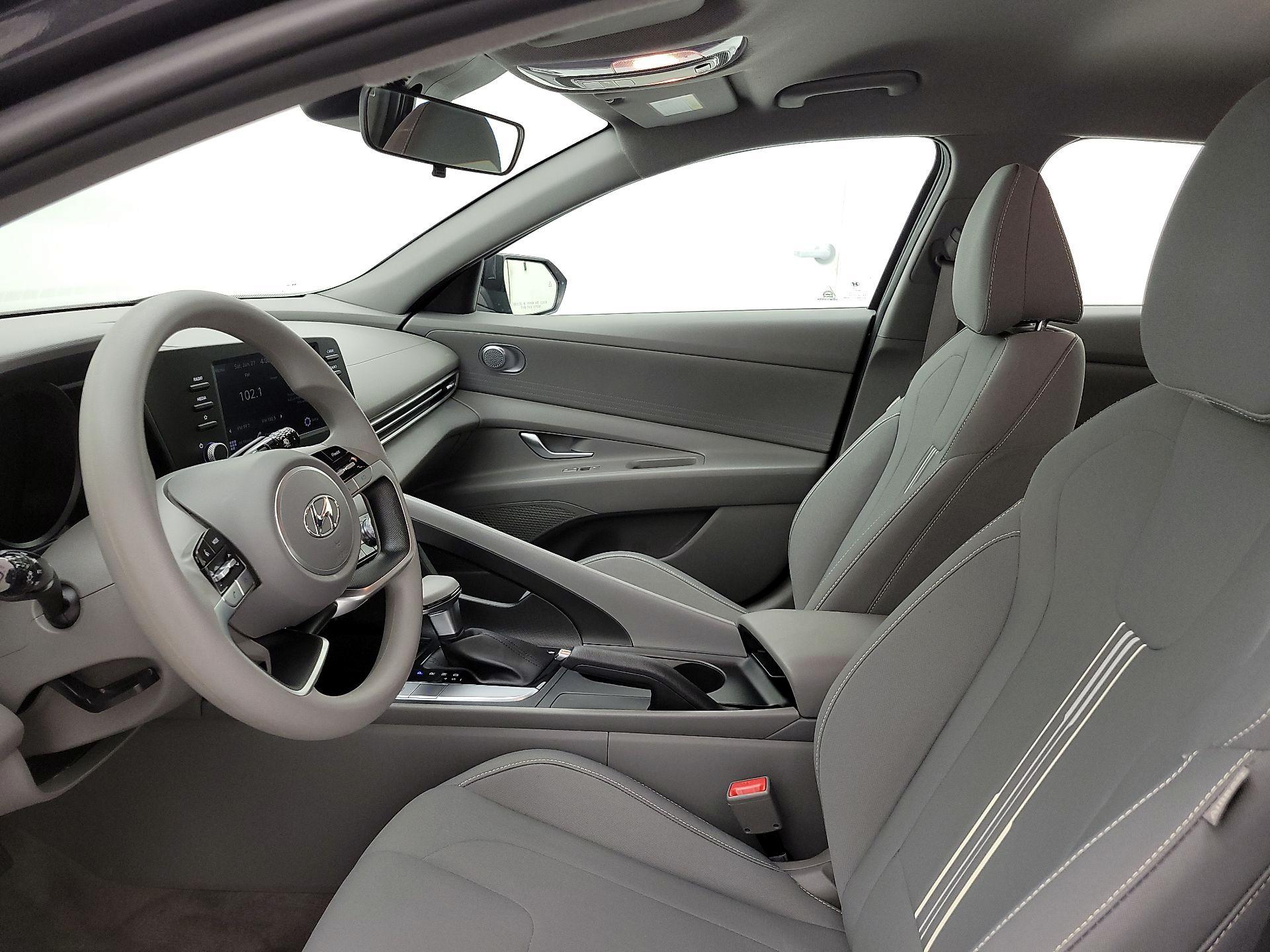 Thumbnail: 2023 Hyundai Elantra - 11