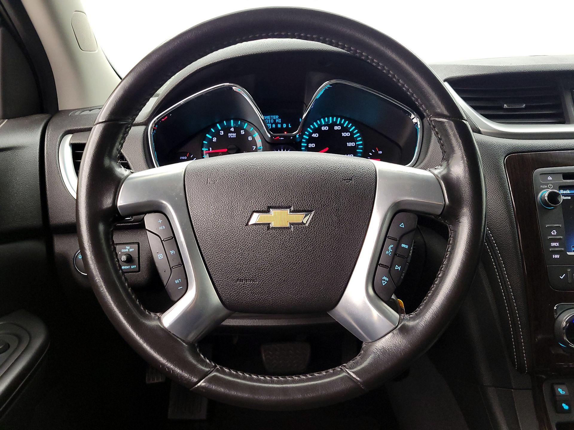 Thumbnail: 2016 Chevrolet Traverse - 10