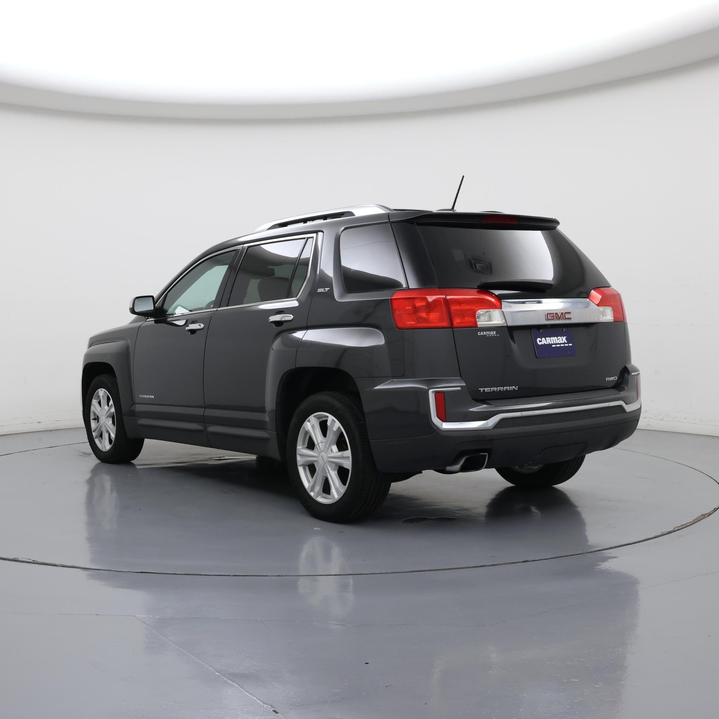 Thumbnail: 2017 GMC Terrain - 2