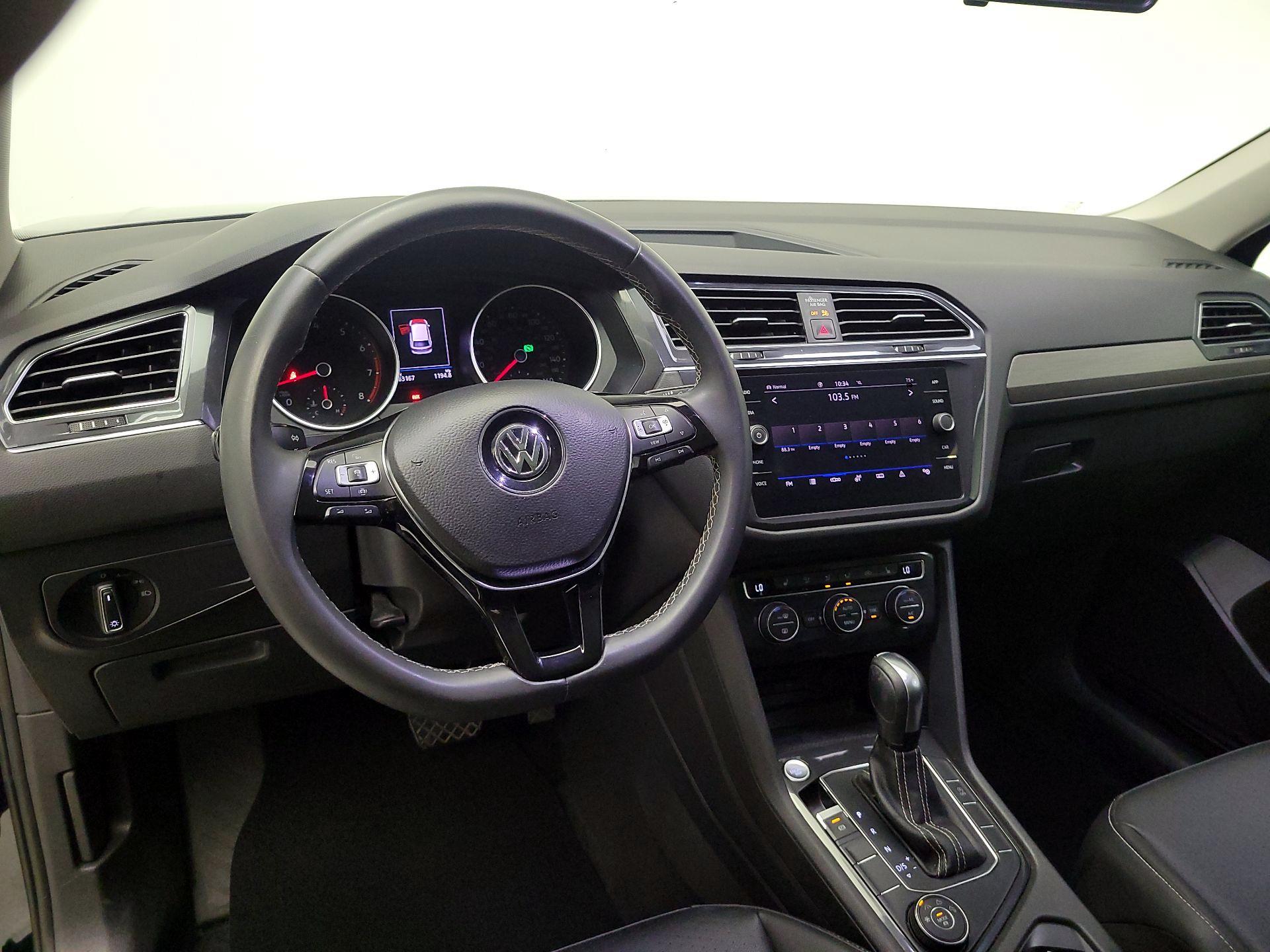 Thumbnail: 2021 Volkswagen Tiguan - 9