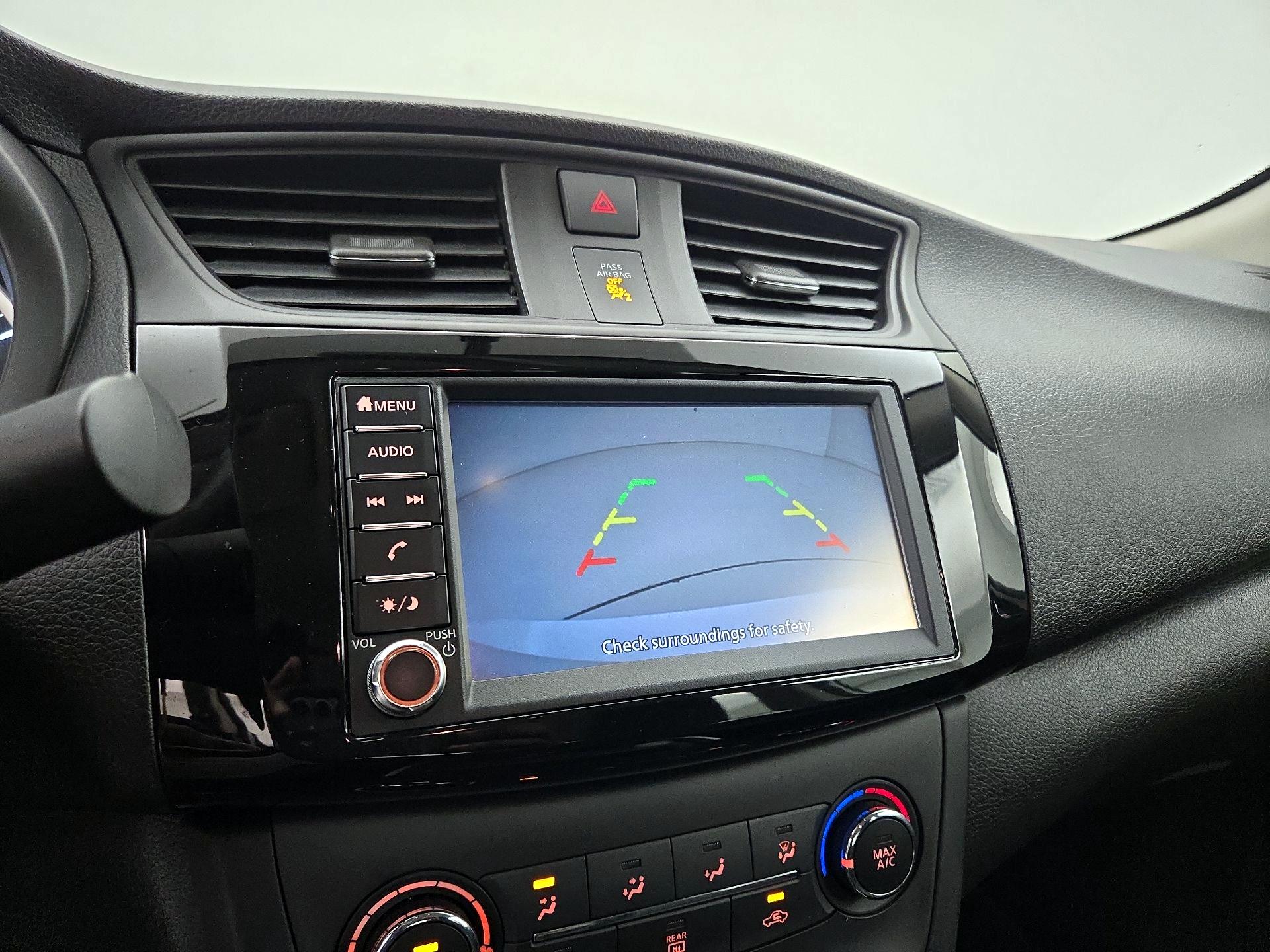 Thumbnail: 2019 Nissan Sentra - 14