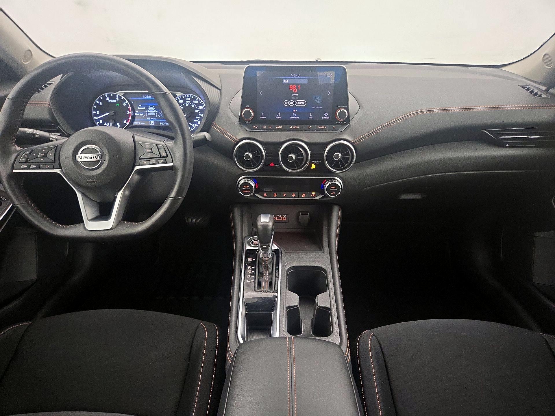 Thumbnail: 2020 Nissan Sentra - 9