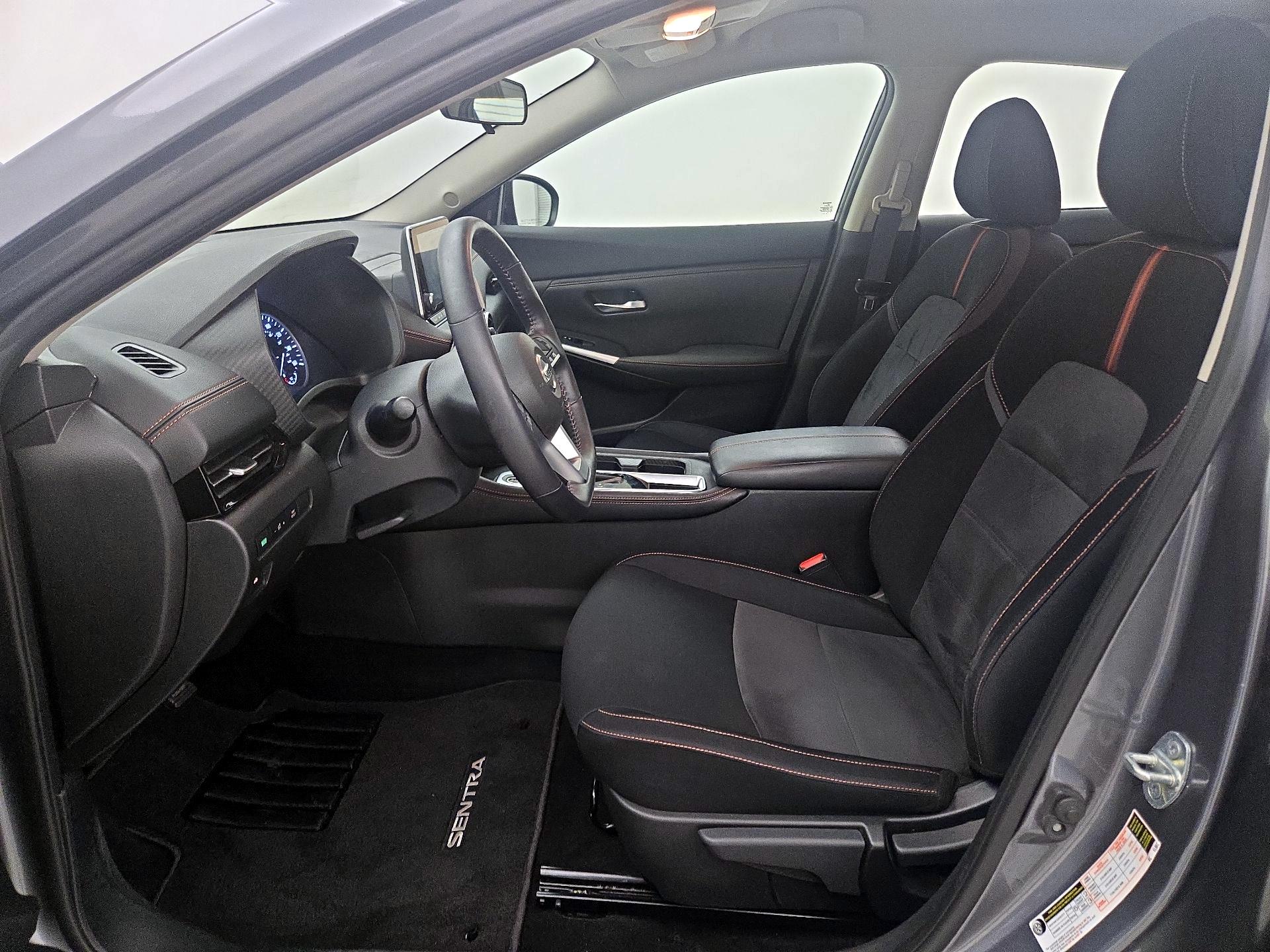 Thumbnail: 2020 Nissan Sentra - 11