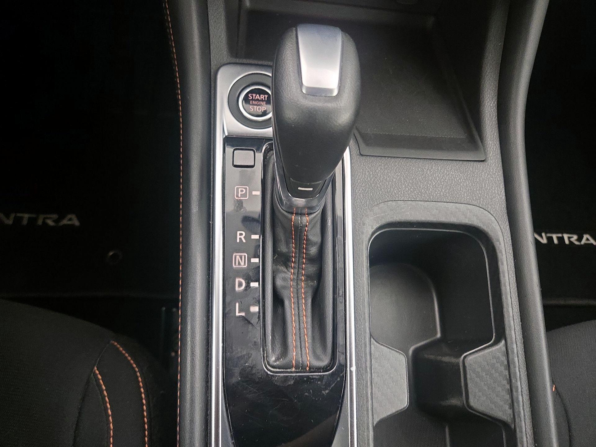 Thumbnail: 2020 Nissan Sentra - 17