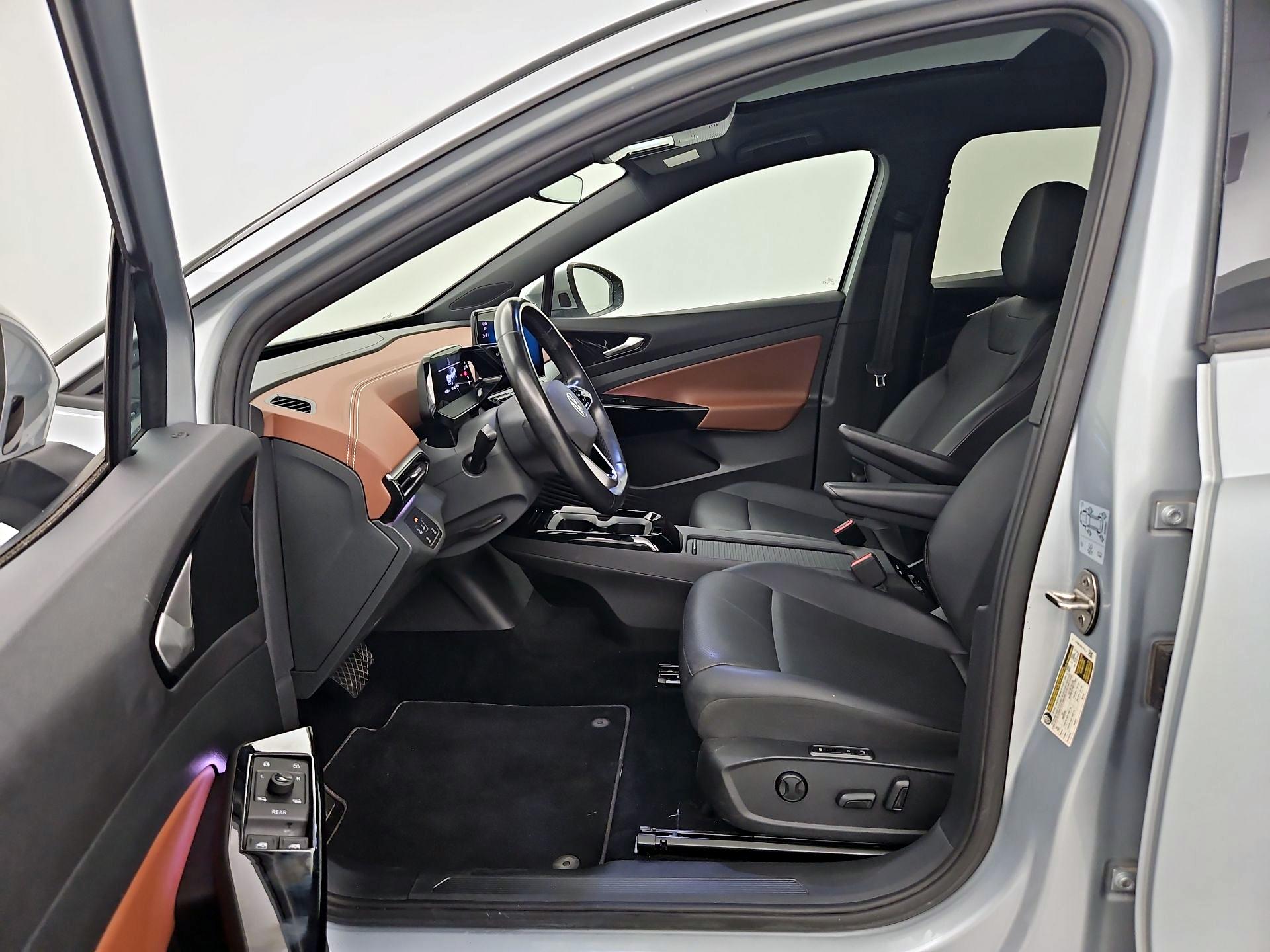 Thumbnail: 2021 Volkswagen ID.4 - 11