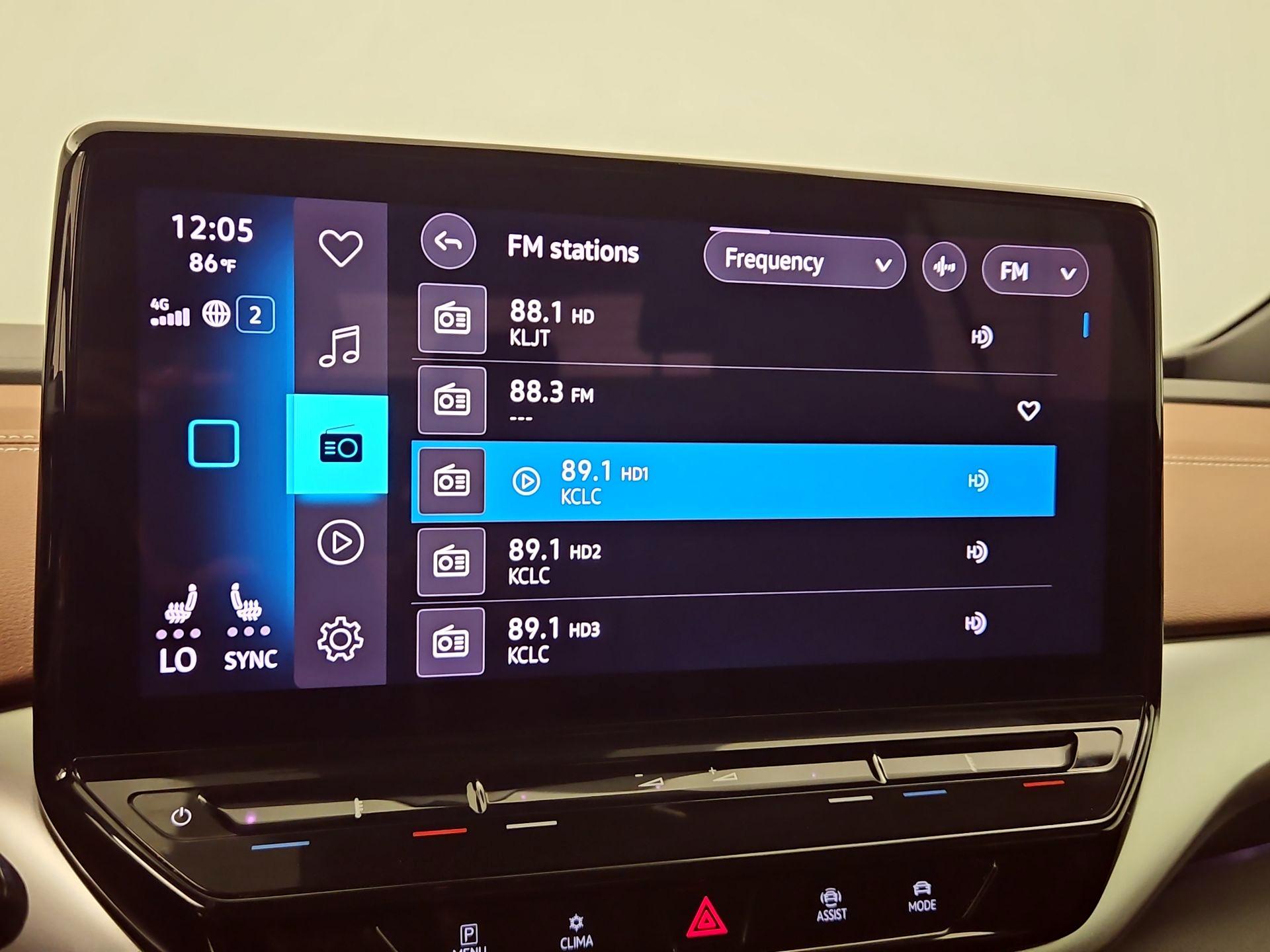 Thumbnail: 2021 Volkswagen ID.4 - 16