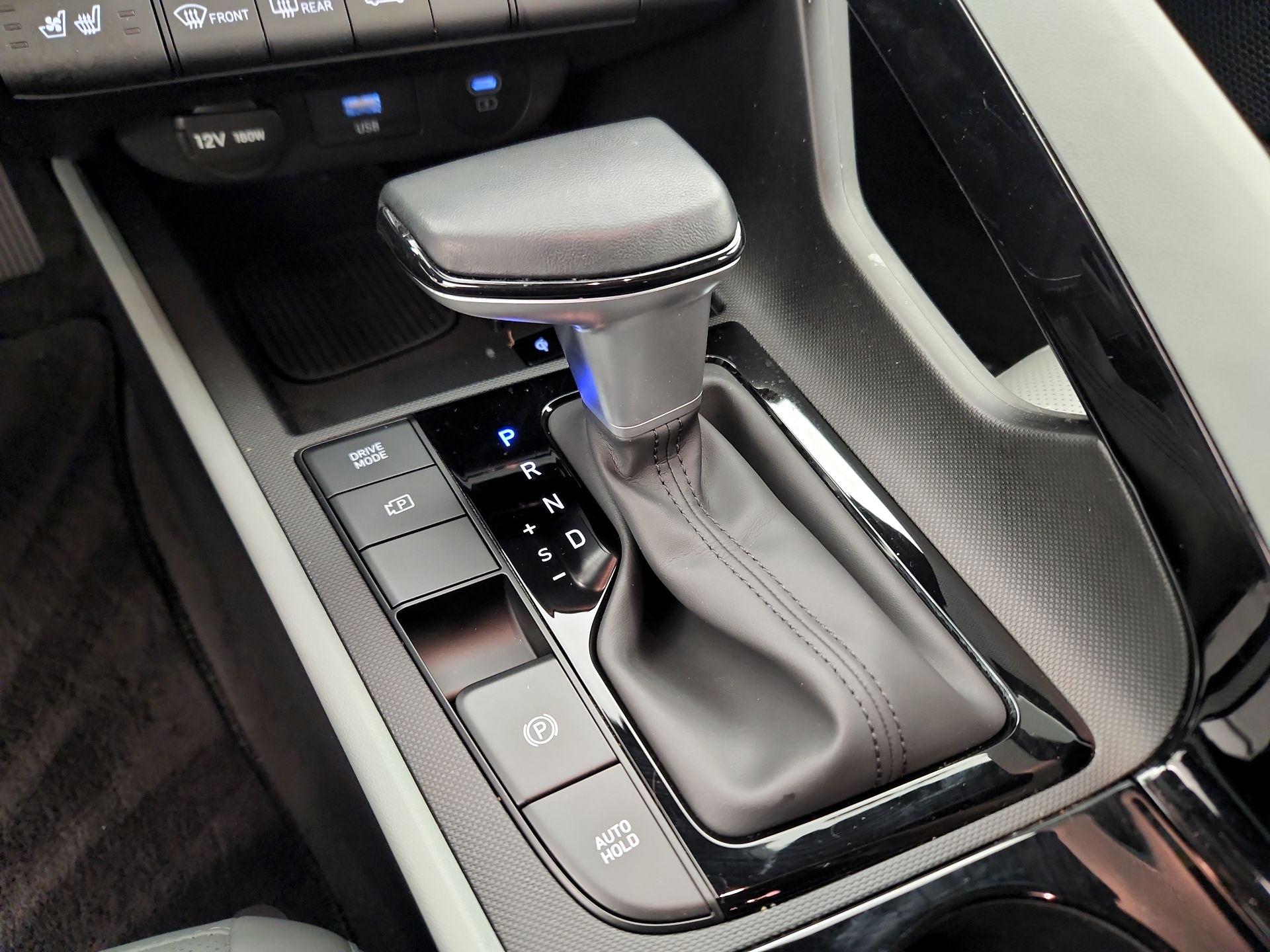Thumbnail: 2025 Hyundai Elantra - 18