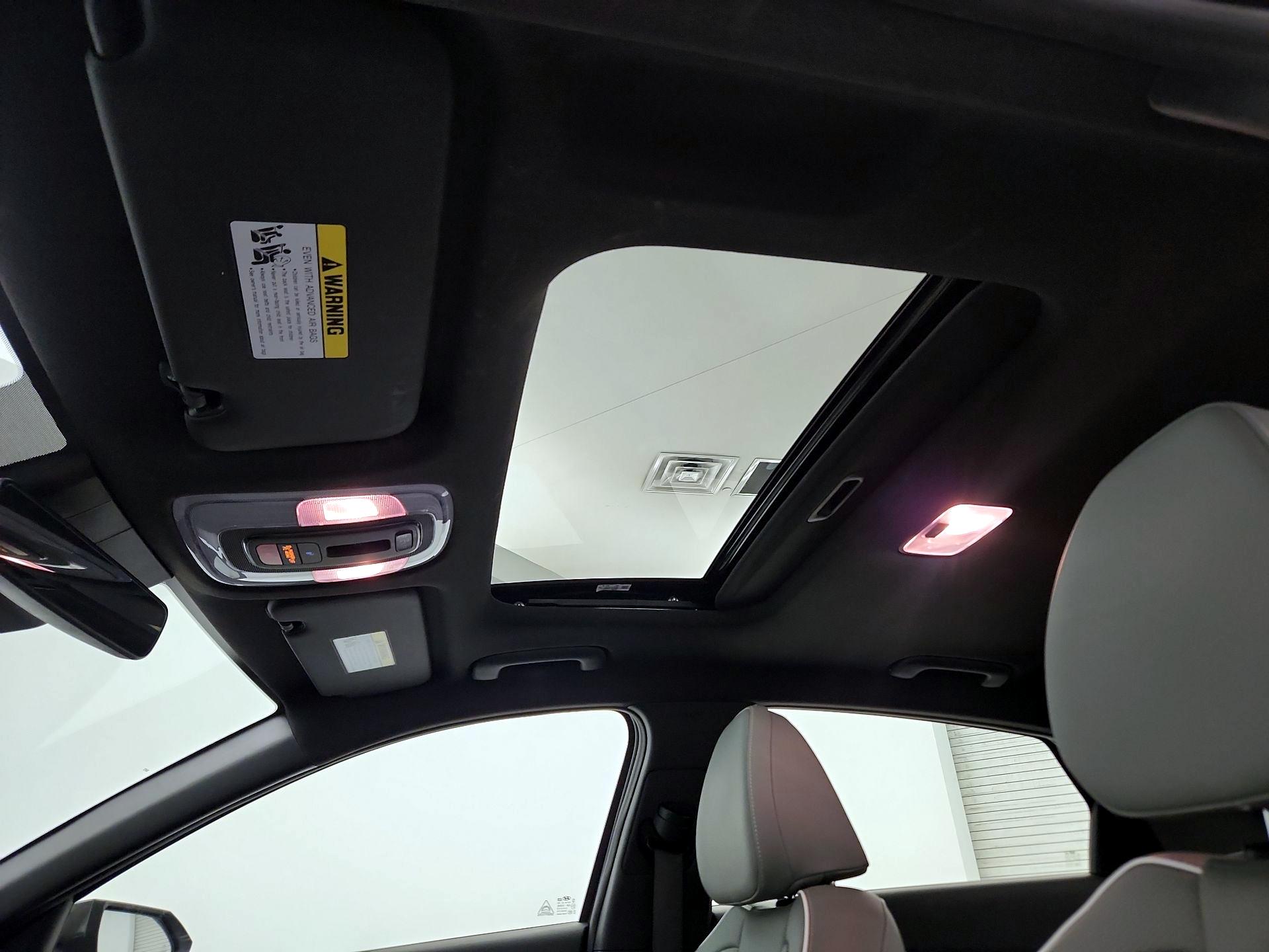 Thumbnail: 2025 Hyundai Elantra - 20