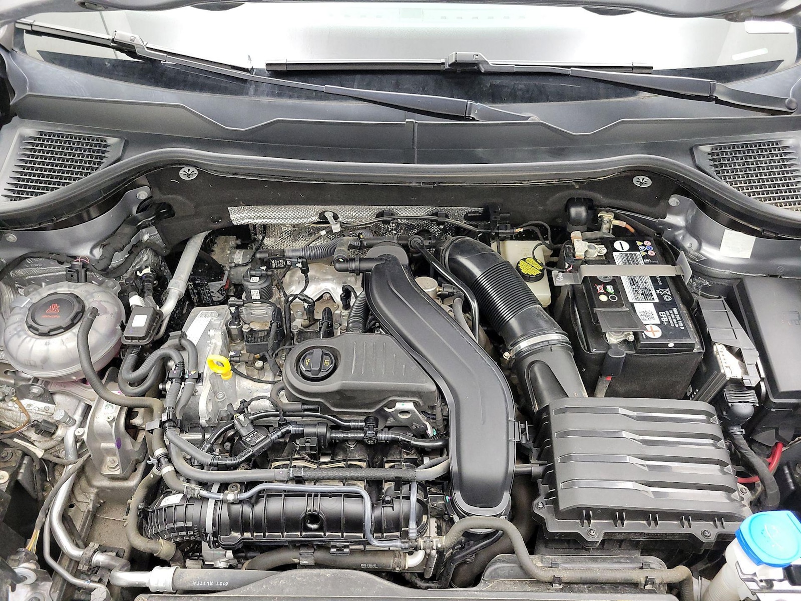 2023 Volkswagen Taos SE - Photo 22
