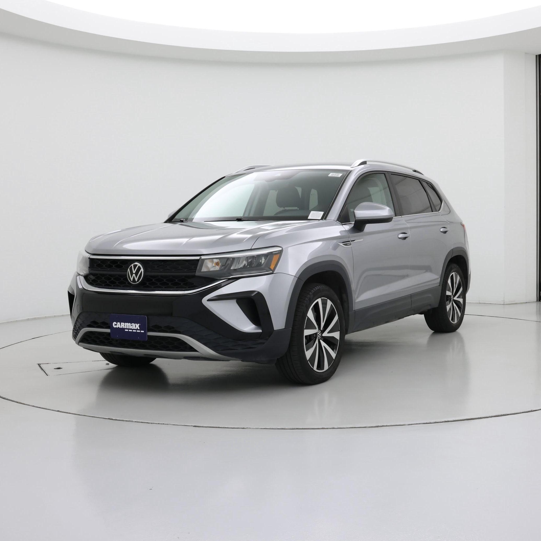 Thumbnail: 2023 Volkswagen Taos - 4