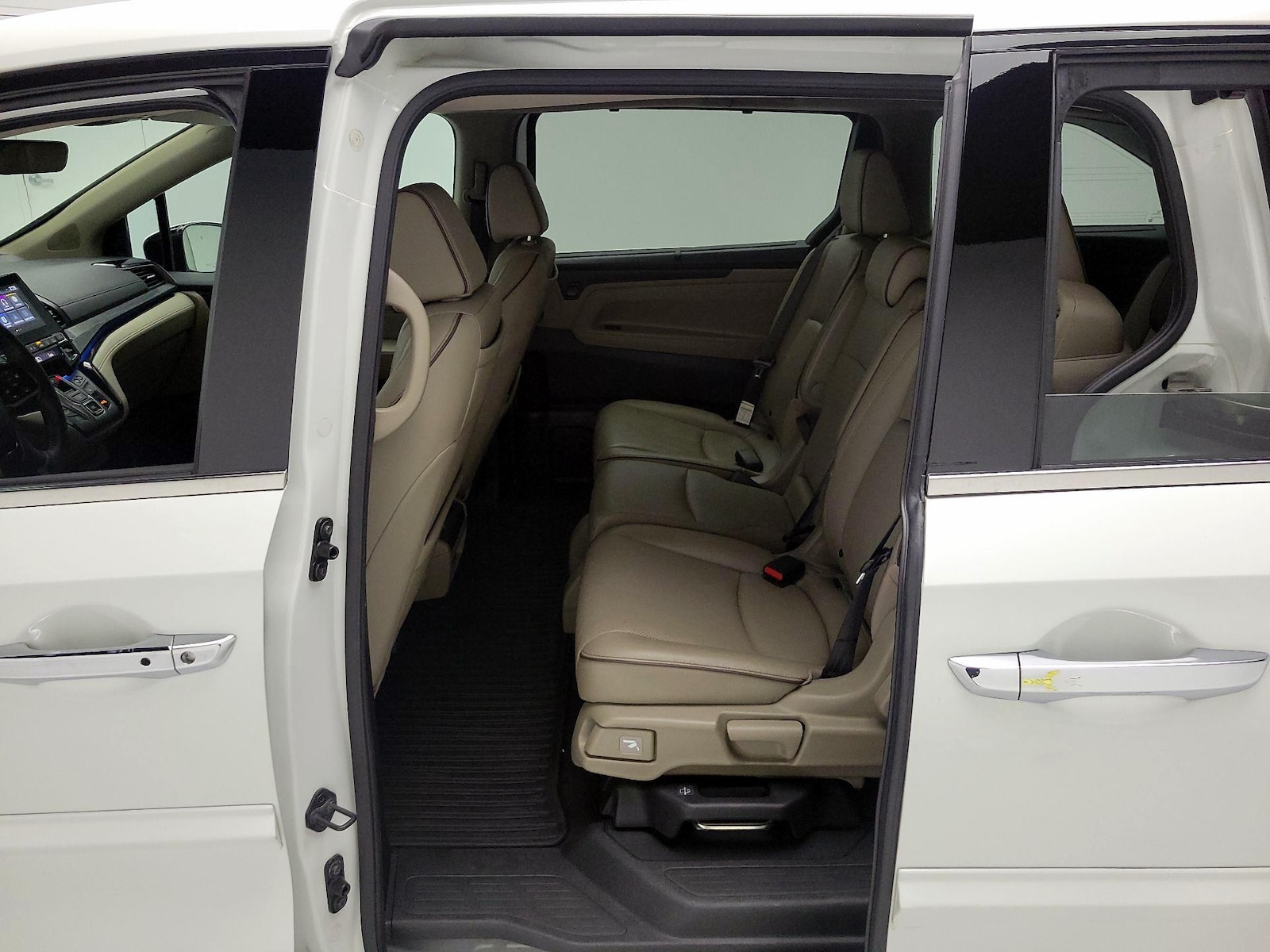 2021 Honda Odyssey Elite - Photo 18