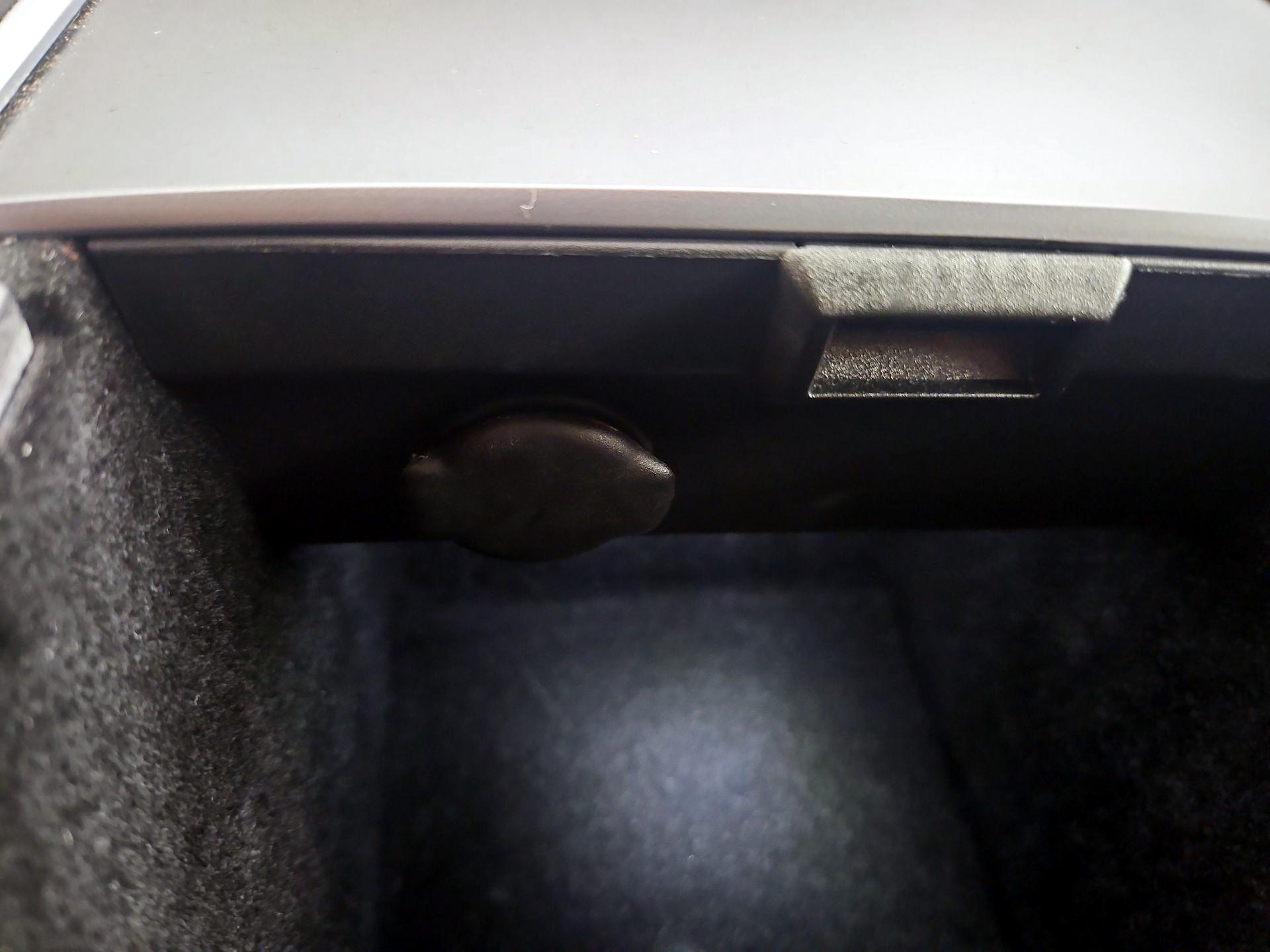 Thumbnail: 2022 Tesla Model Y - 19