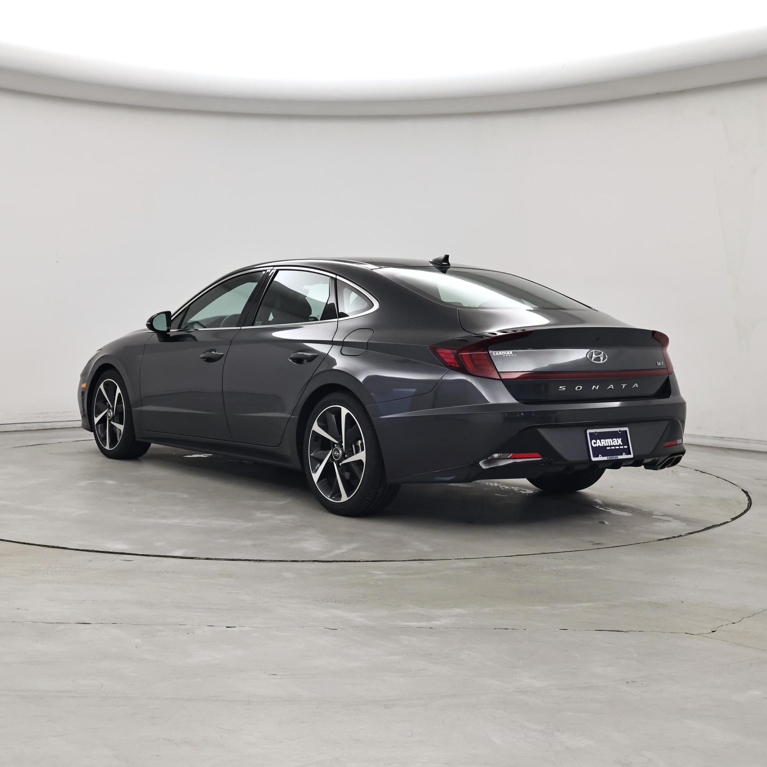 Thumbnail: 2023 Hyundai Sonata - 2