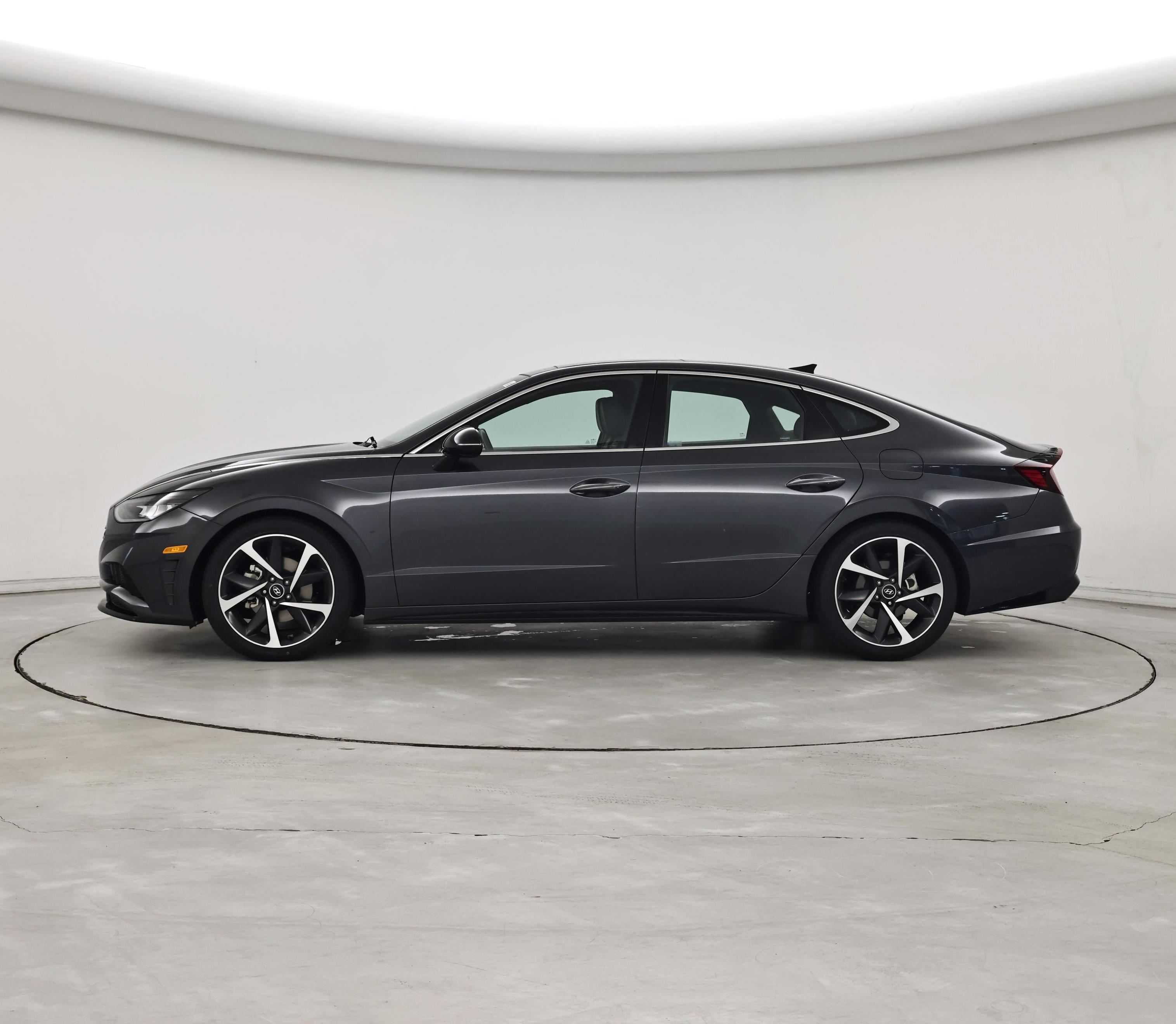 Thumbnail: 2023 Hyundai Sonata - 3