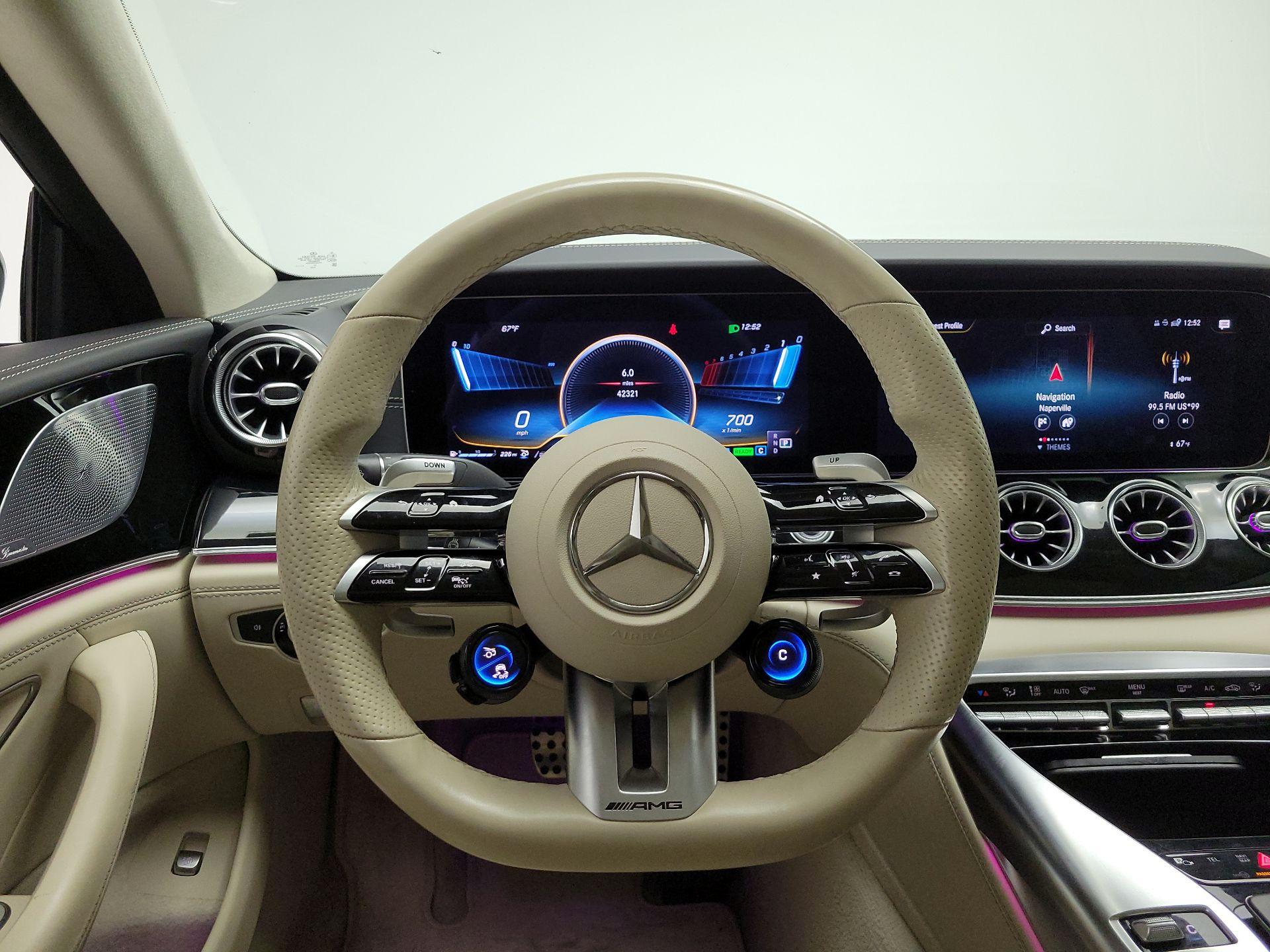 Thumbnail: 2022 Mercedes-Benz AMG GT - 10