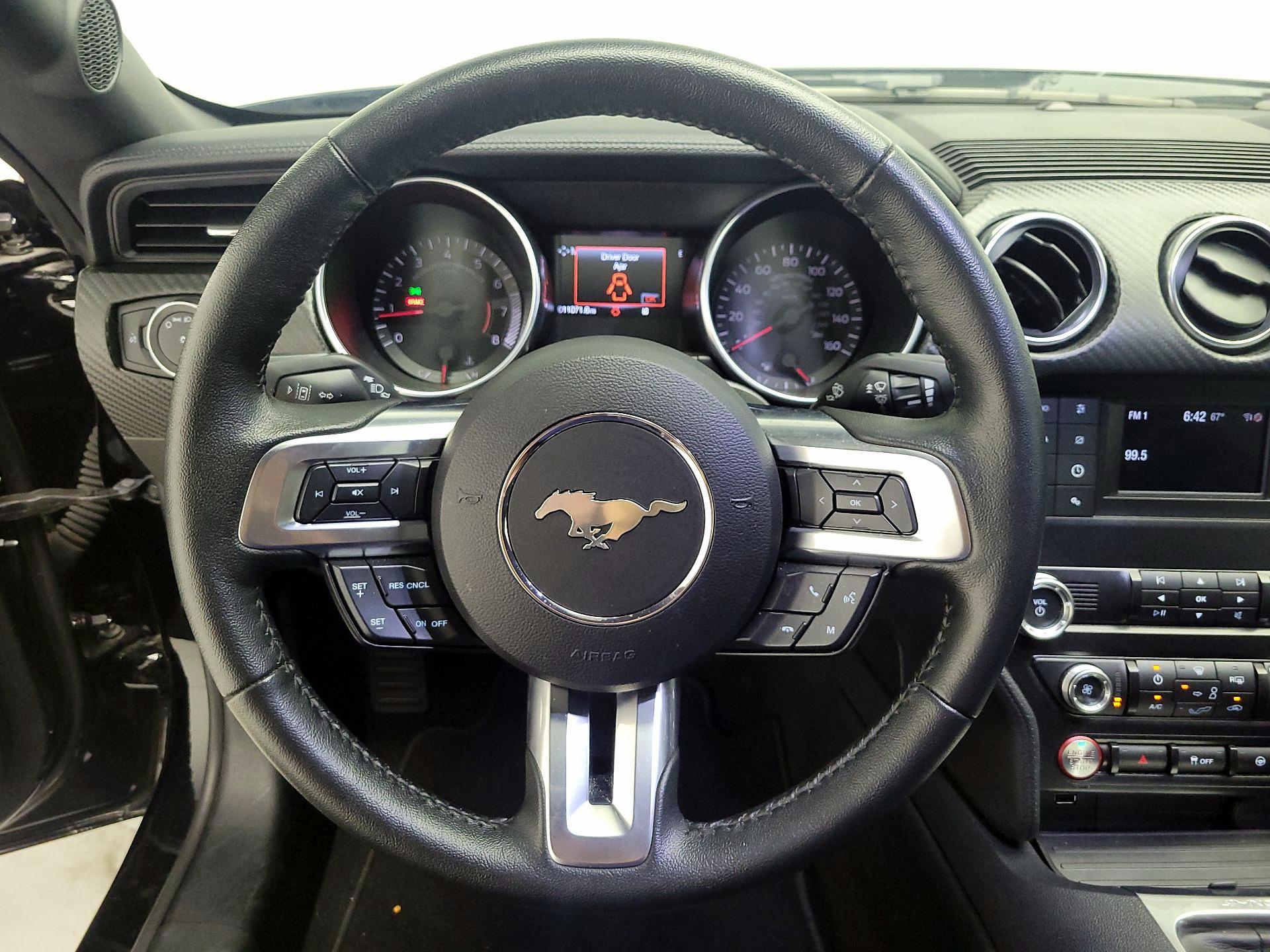 Thumbnail: 2022 Ford Mustang - 10