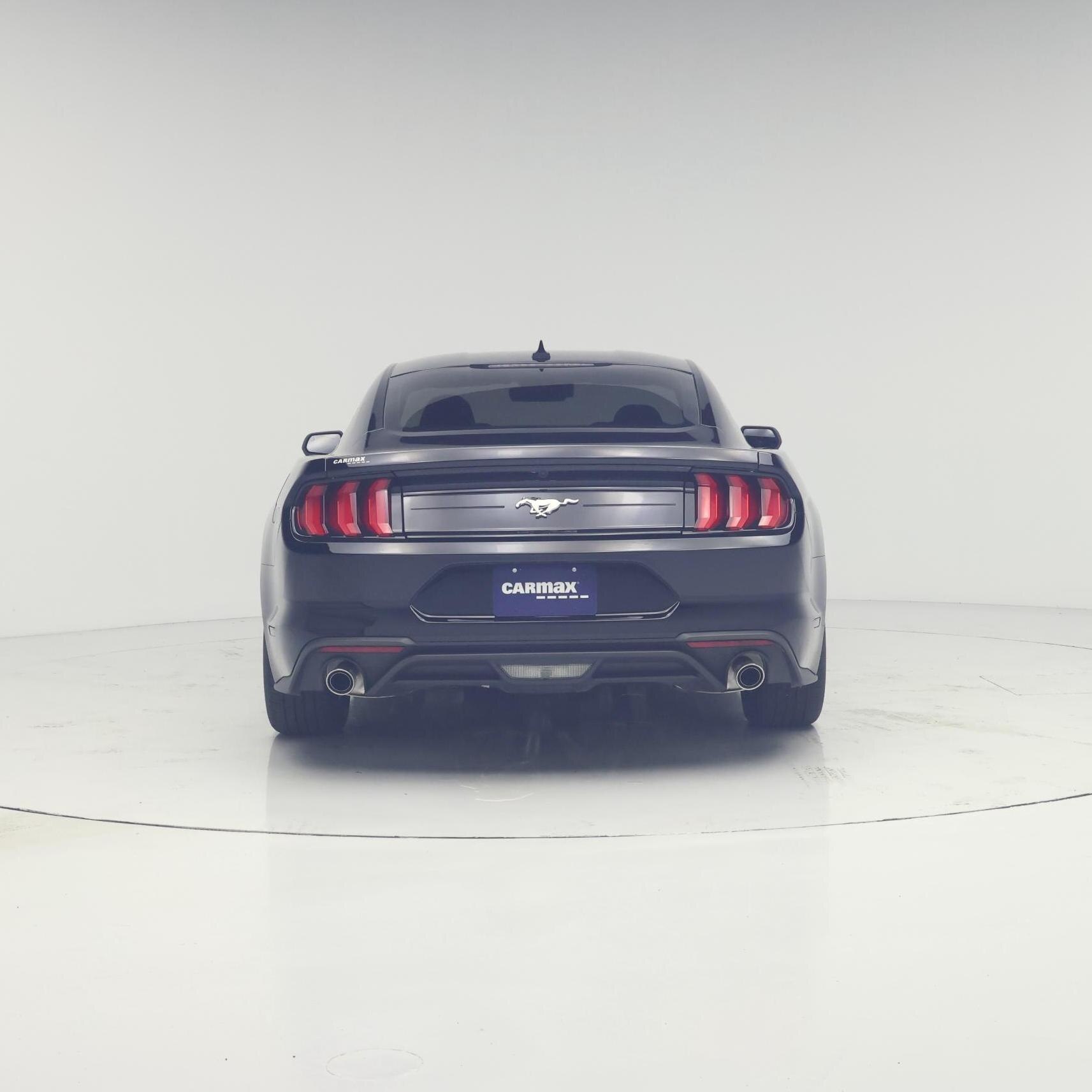 Thumbnail: 2022 Ford Mustang - 6