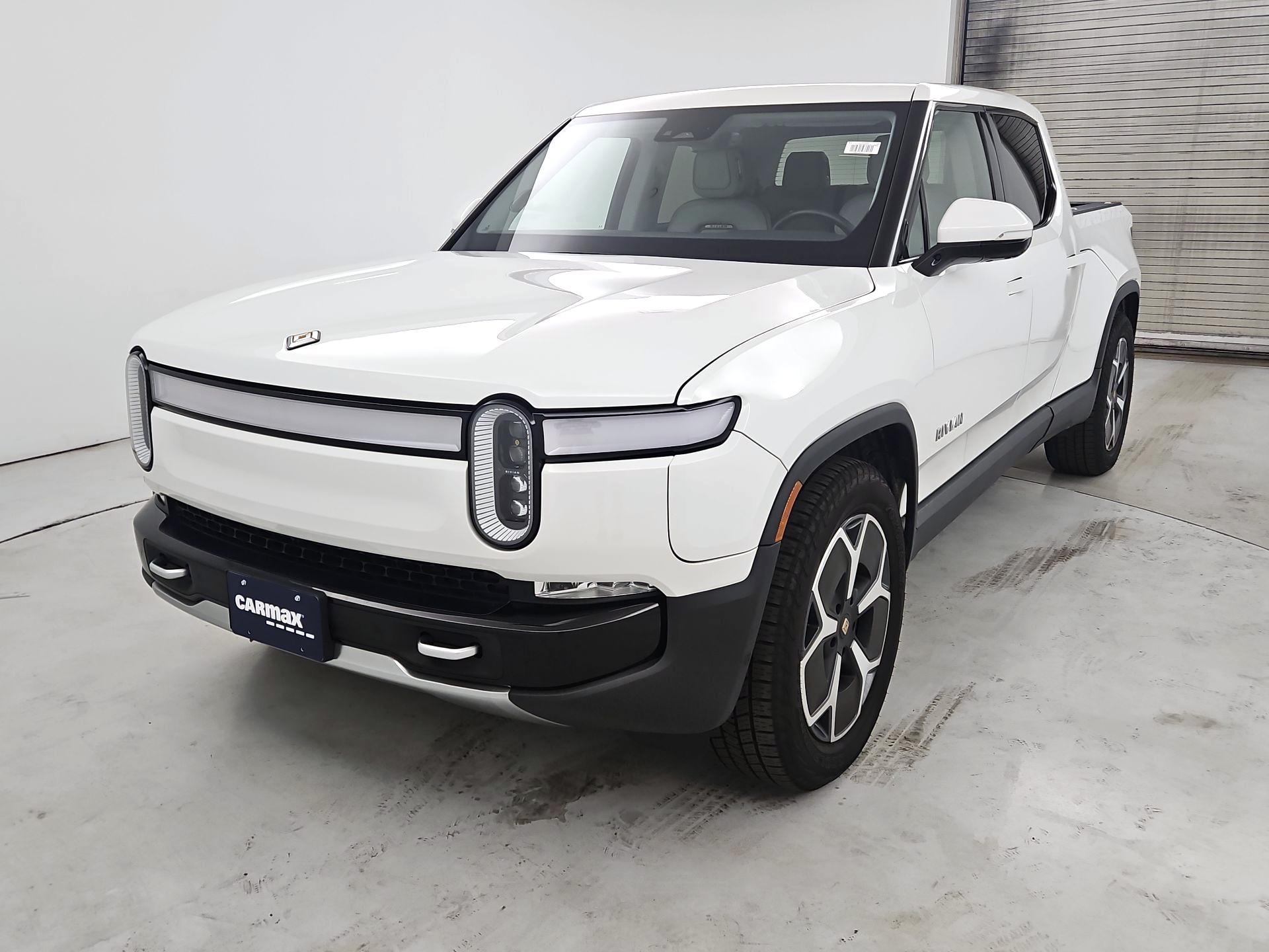 Thumbnail: 2024 Rivian R1T - 3