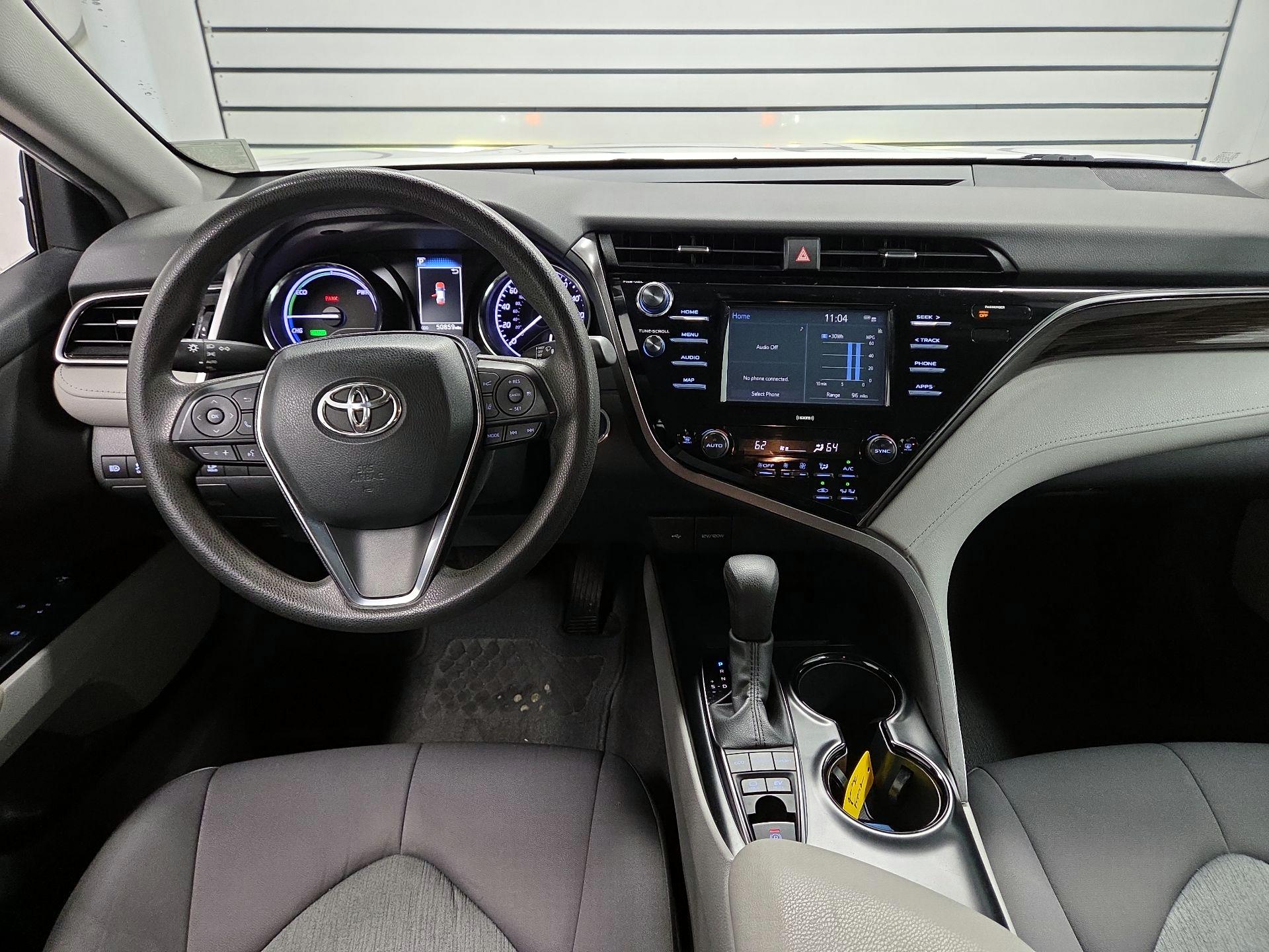 Thumbnail: 2020 Toyota Camry - 9