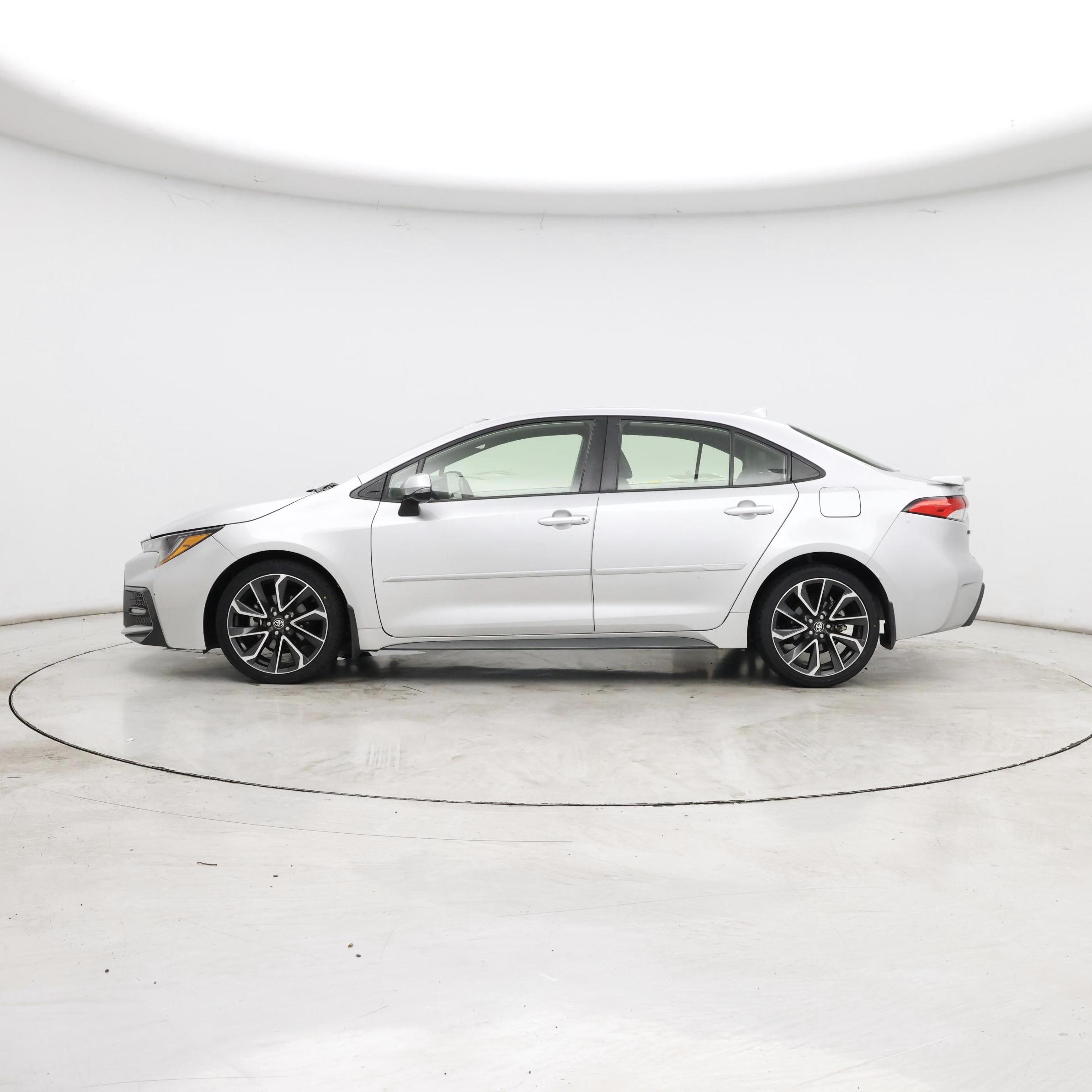 Thumbnail: 2022 Toyota Corolla - 3