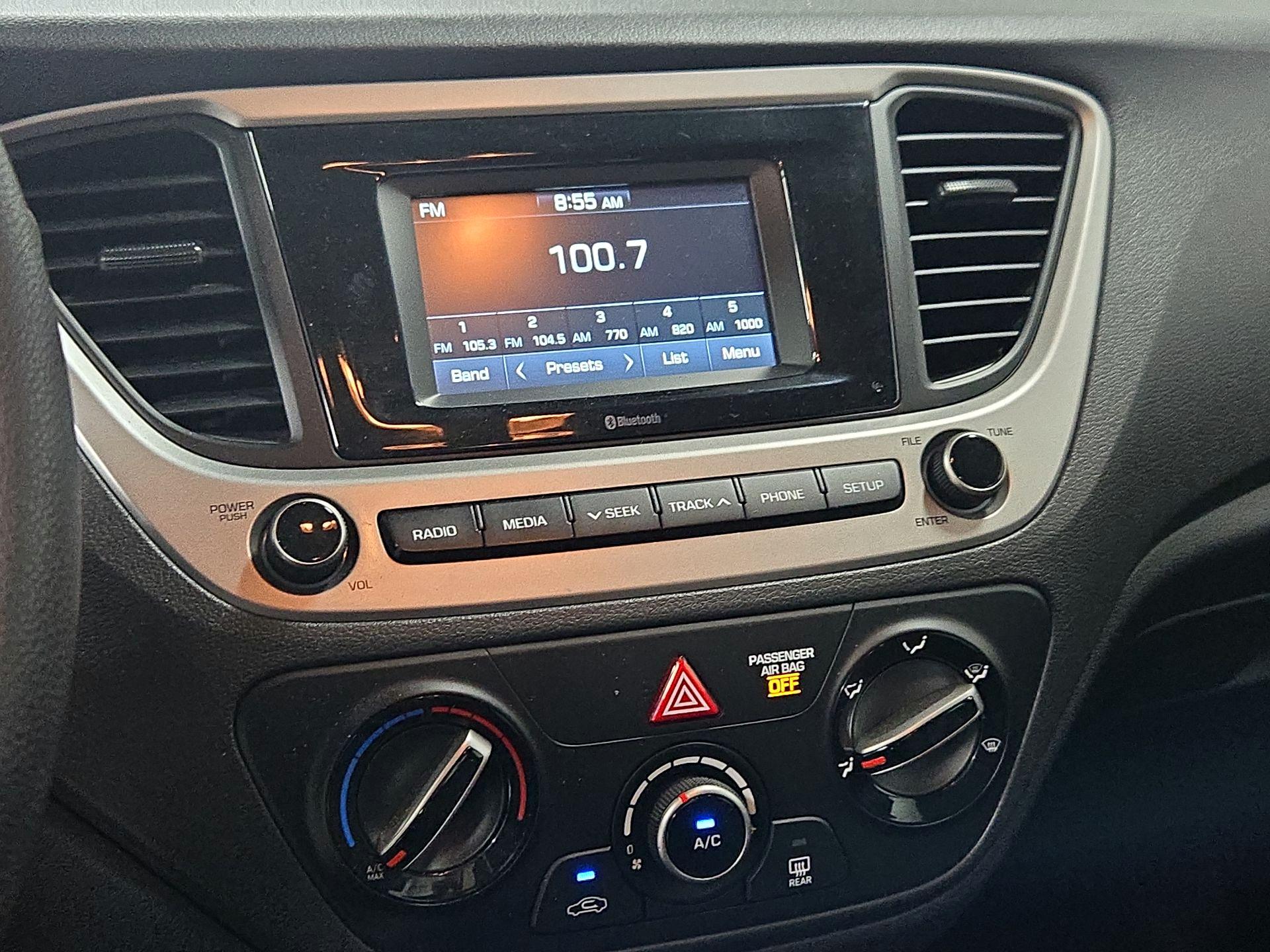 Thumbnail: 2019 Hyundai Accent - 15
