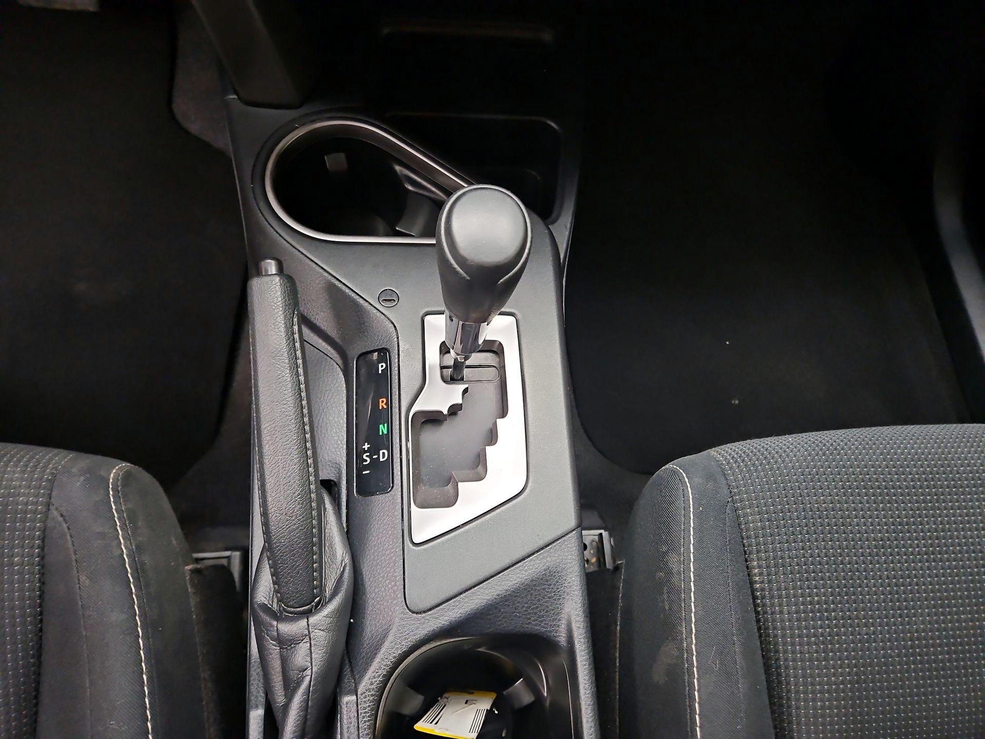 Thumbnail: 2016 Toyota RAV4 - 17