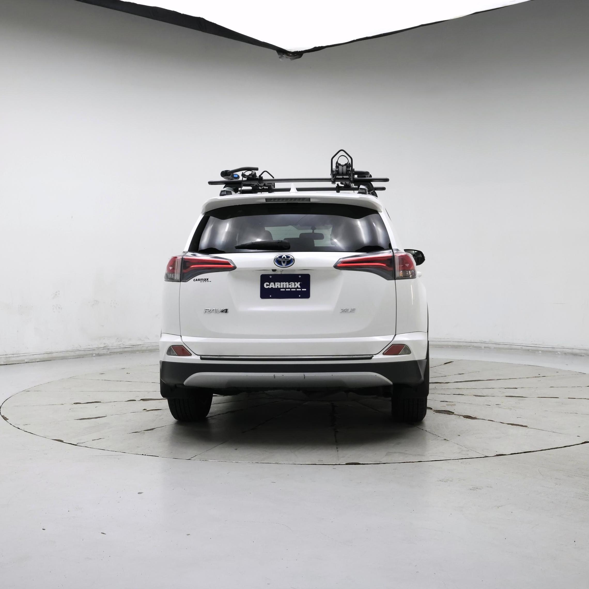 Thumbnail: 2016 Toyota RAV4 - 6